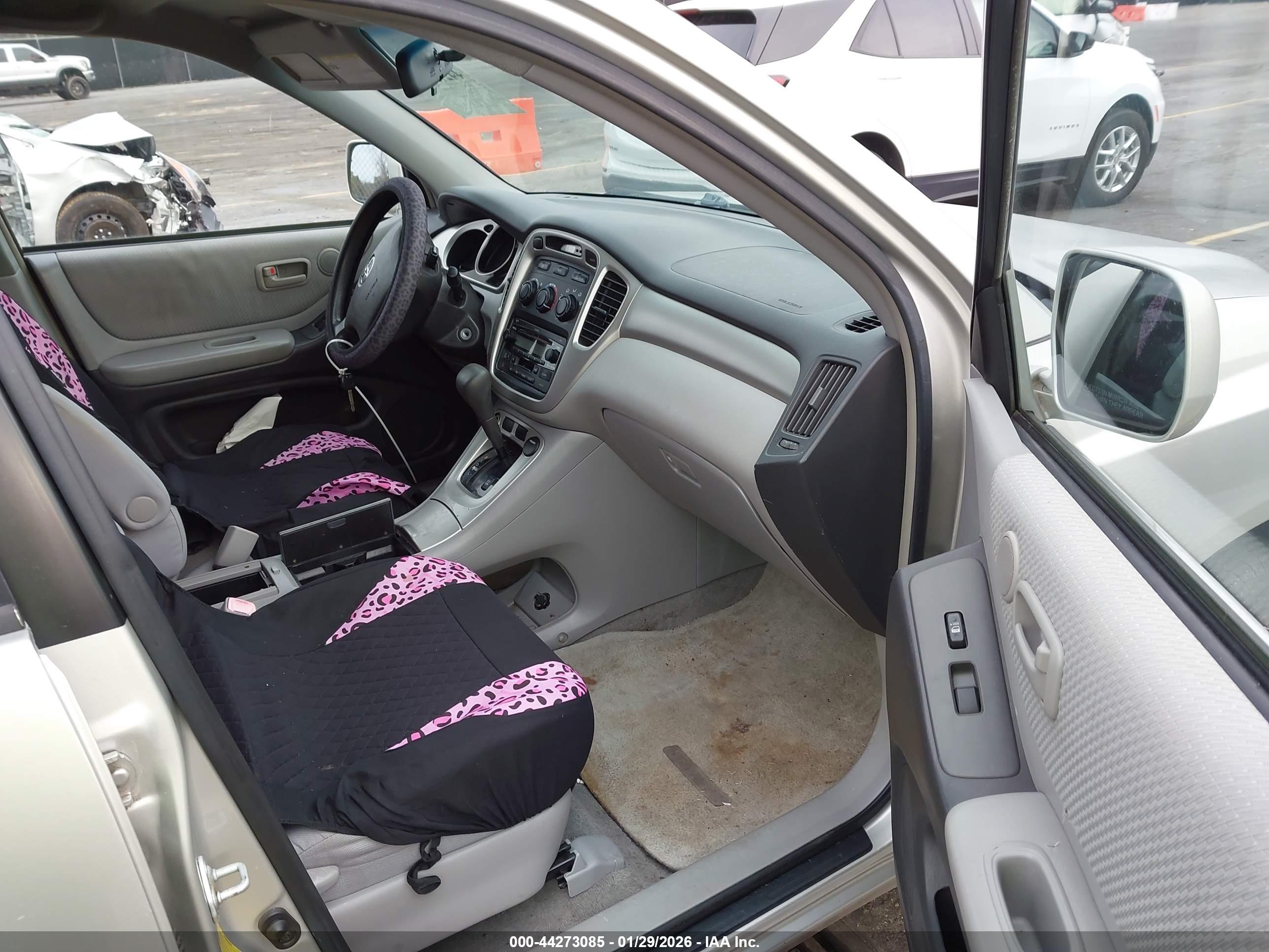 TOYOTA HIGHLANDER image 5