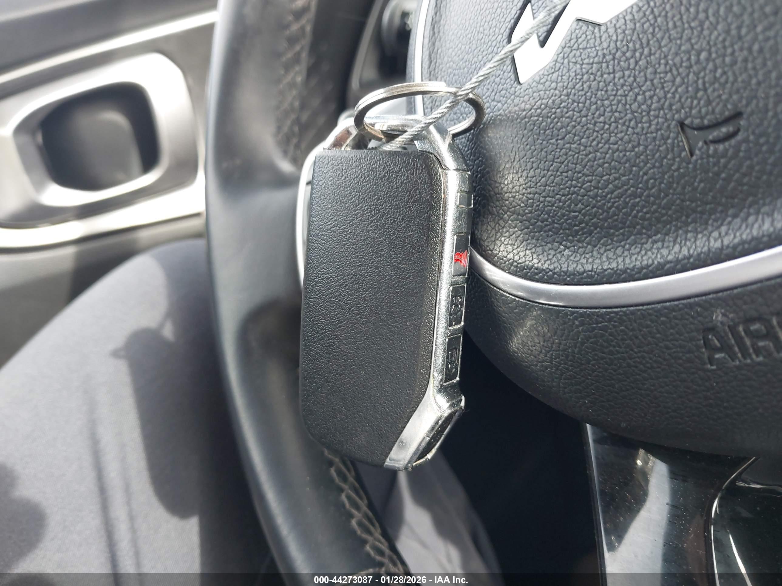 KIA SORENTO image 11