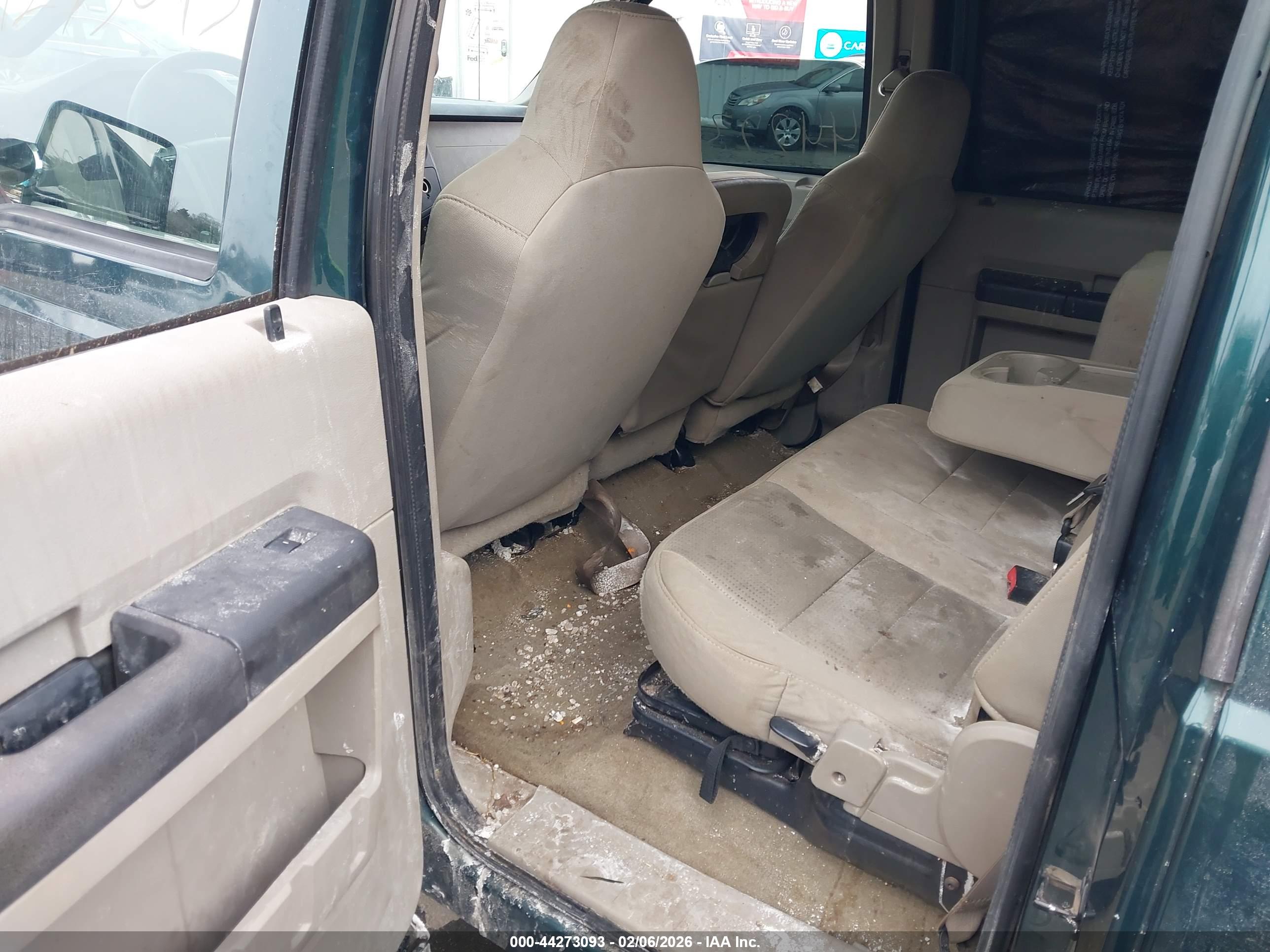 FORD F-250 image 8