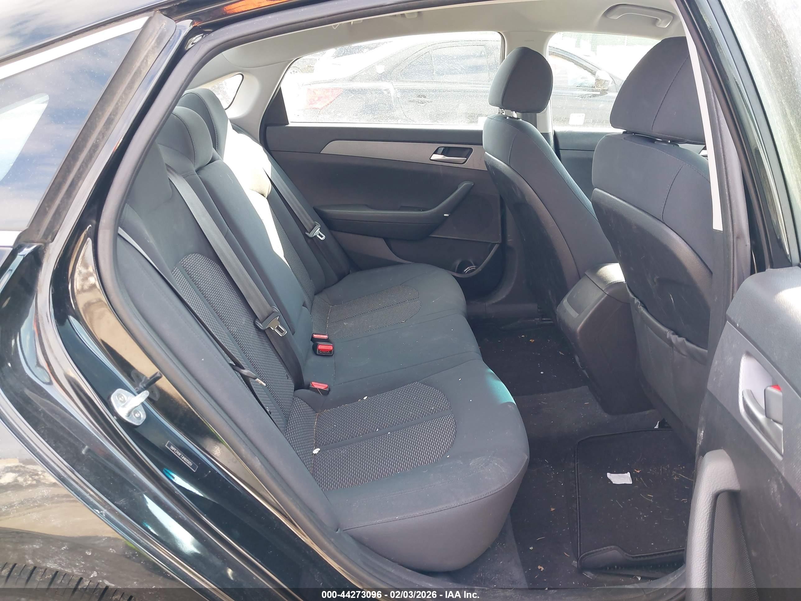HYUNDAI SONATA image 8
