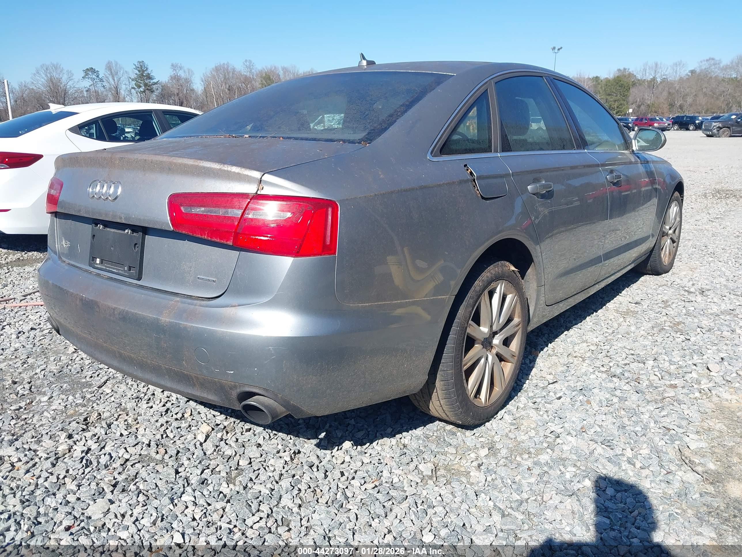 AUDI A6 image 4
