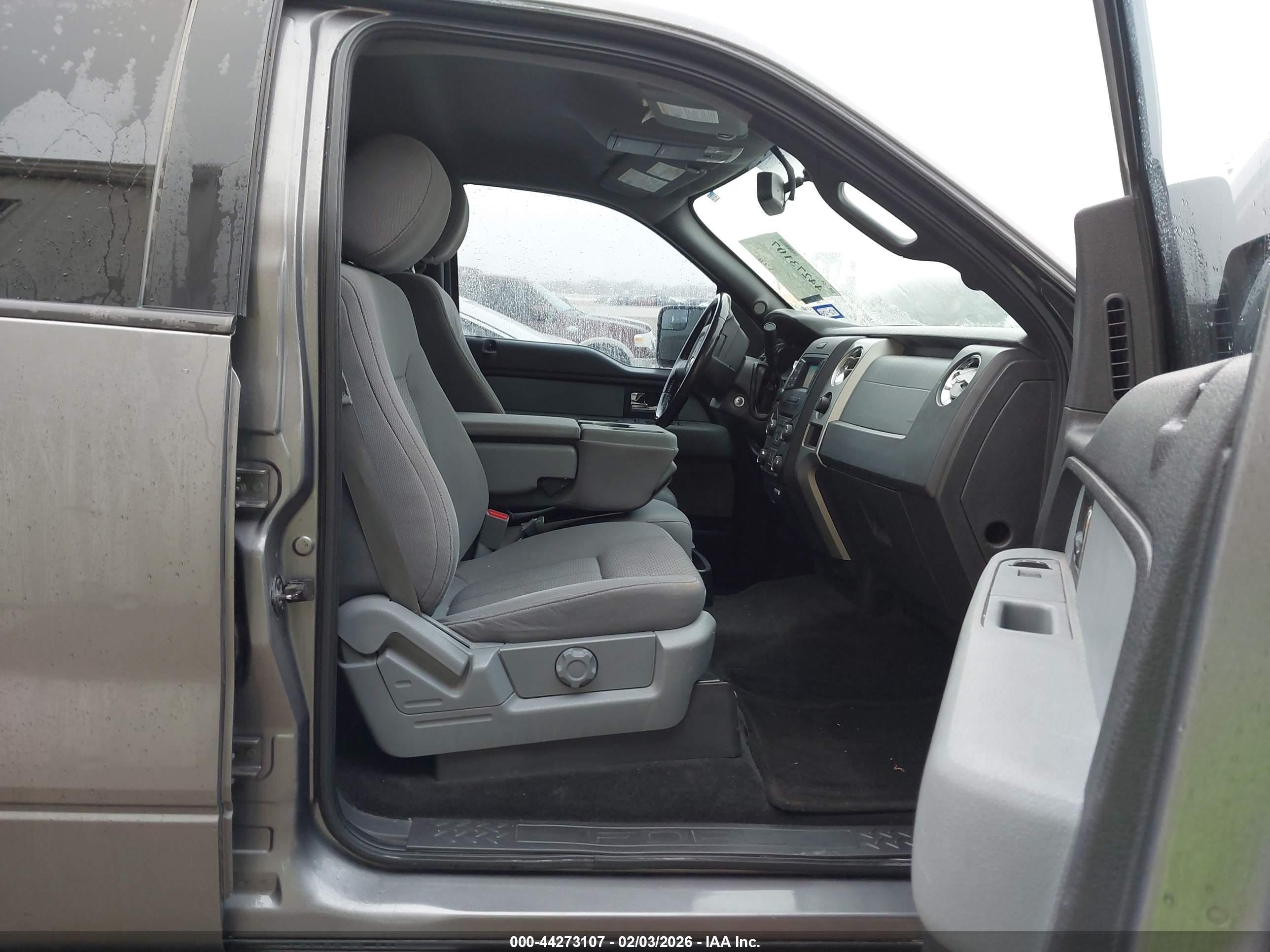 FORD F-150 image 5