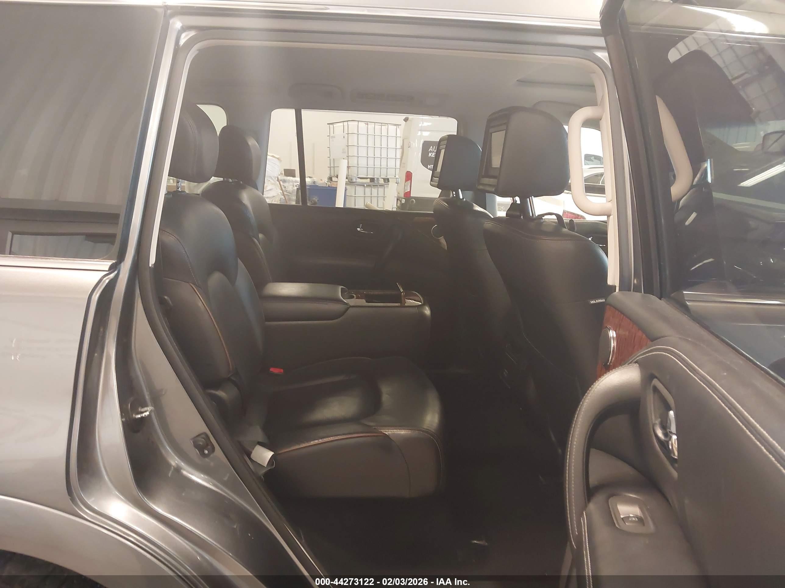 NISSAN ARMADA image 8