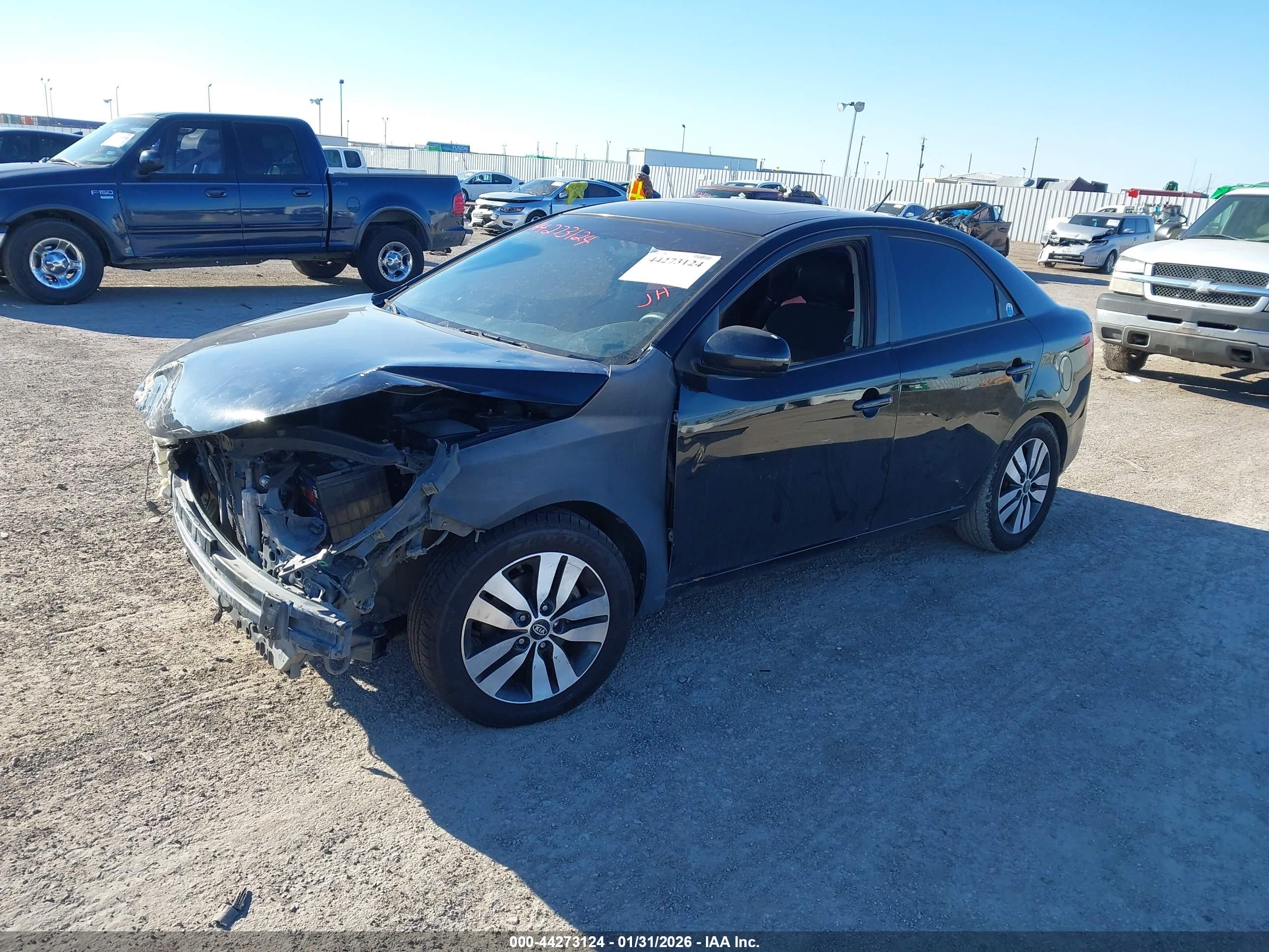 KIA FORTE image 2