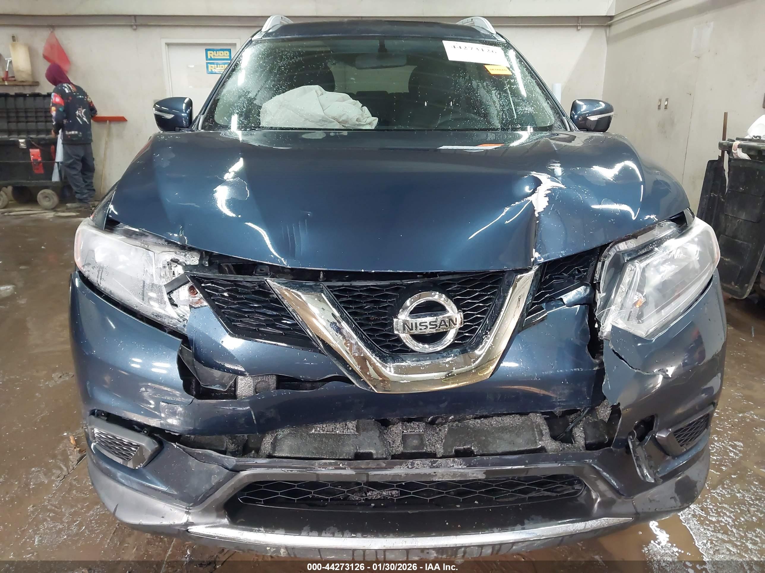 NISSAN ROGUE image 6