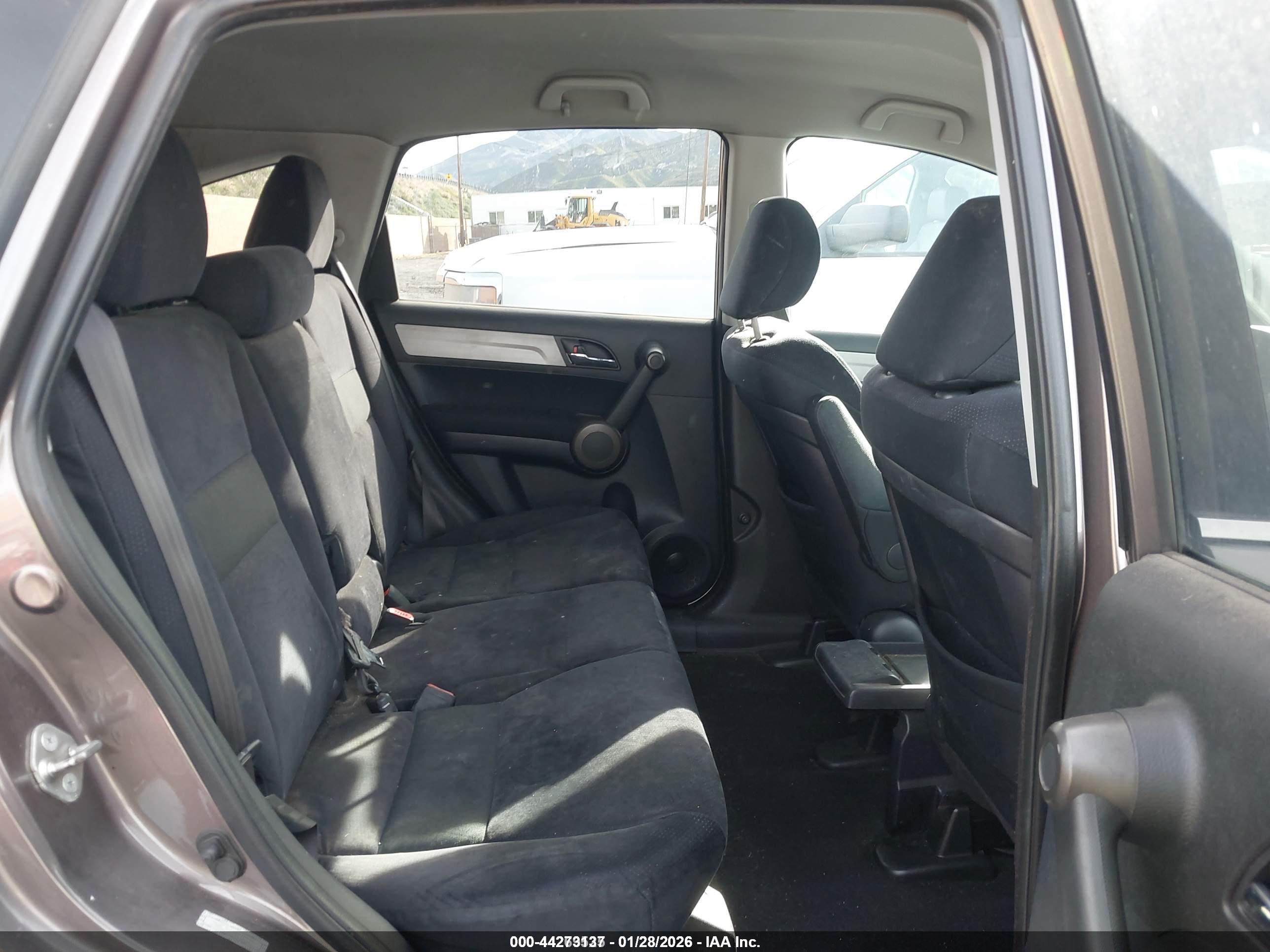 HONDA CR-V image 8