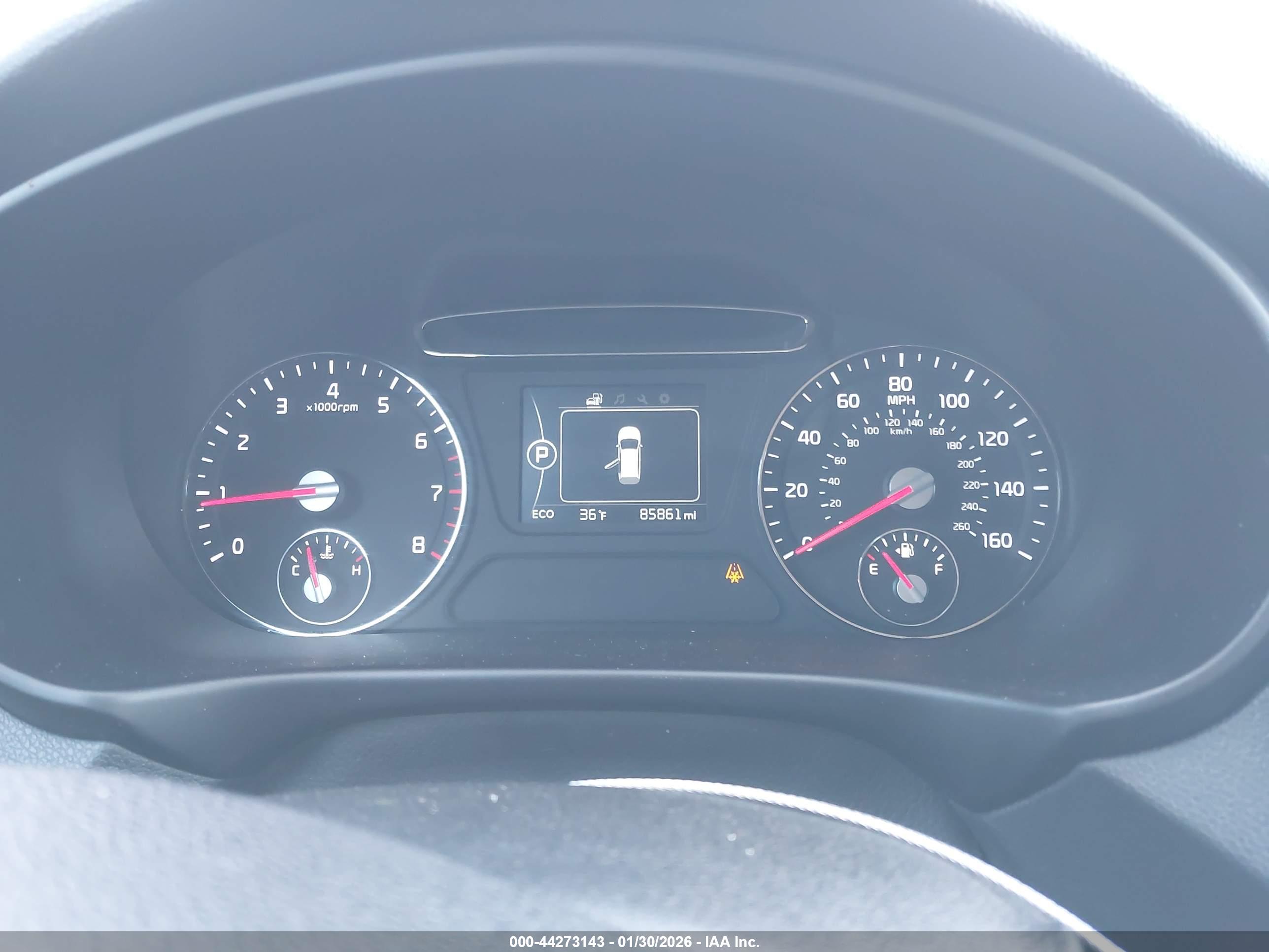 KIA SORENTO image 7