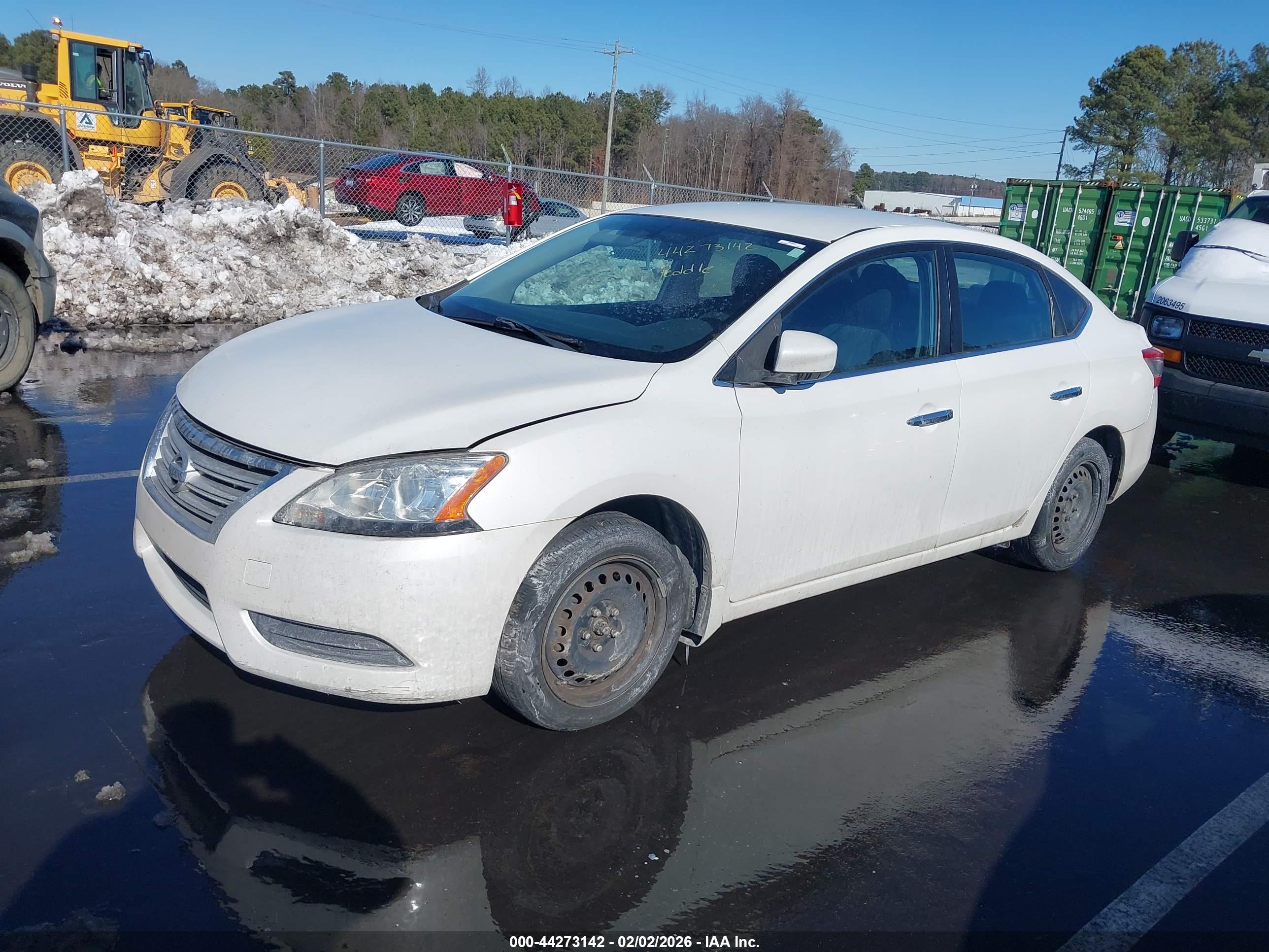 NISSAN SENTRA image 2
