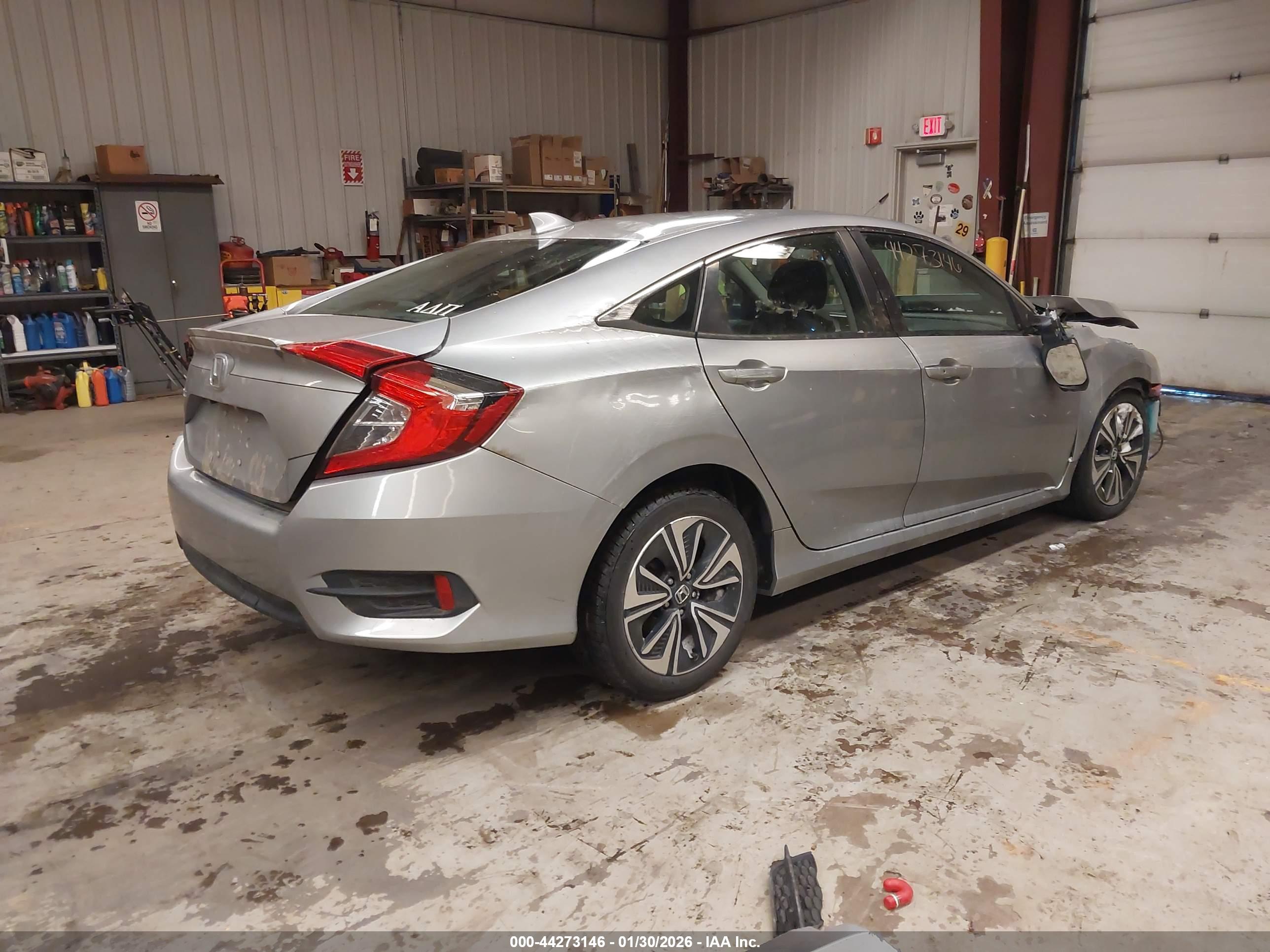 HONDA CIVIC image 4