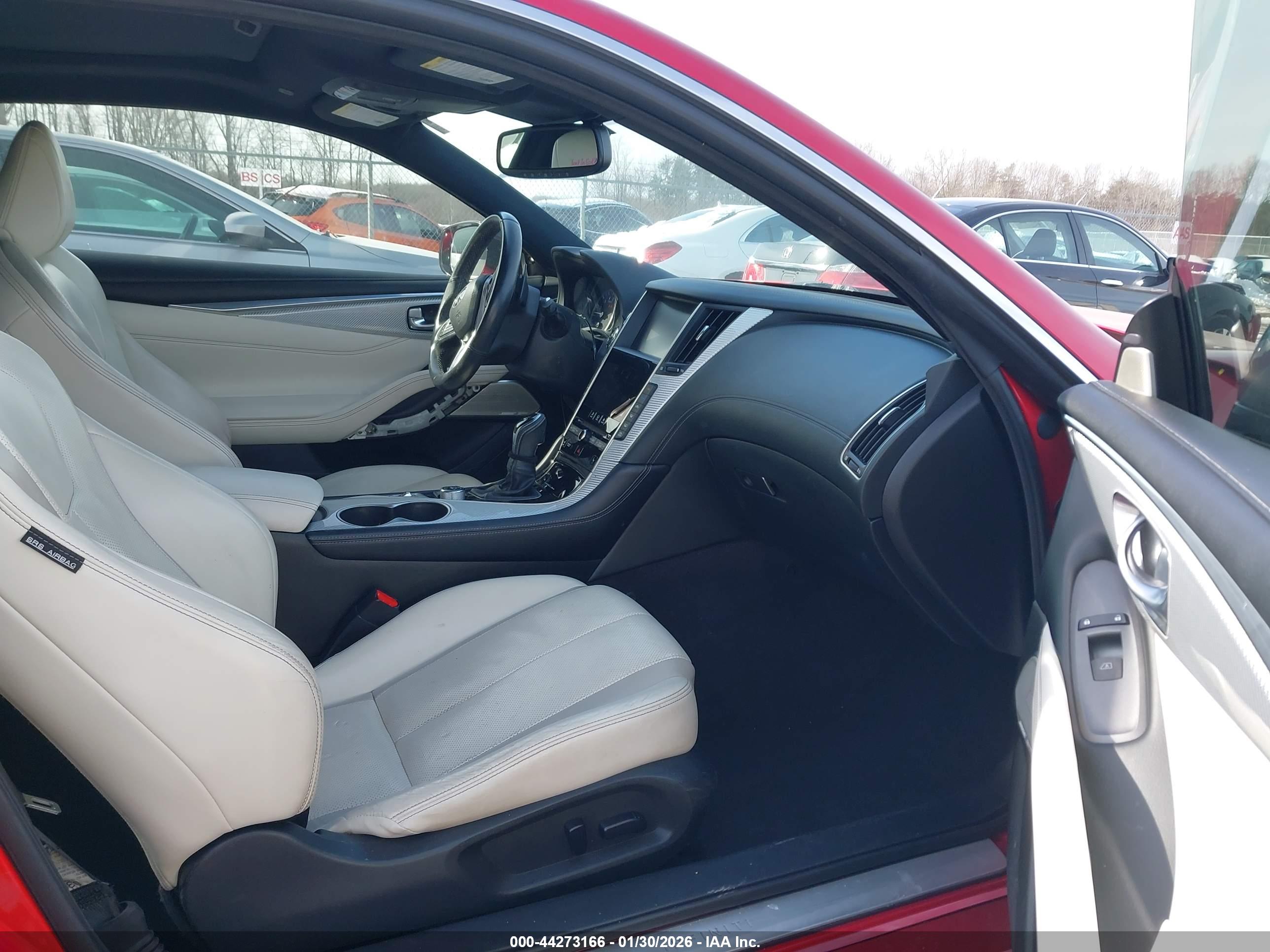 INFINITI Q60 image 5