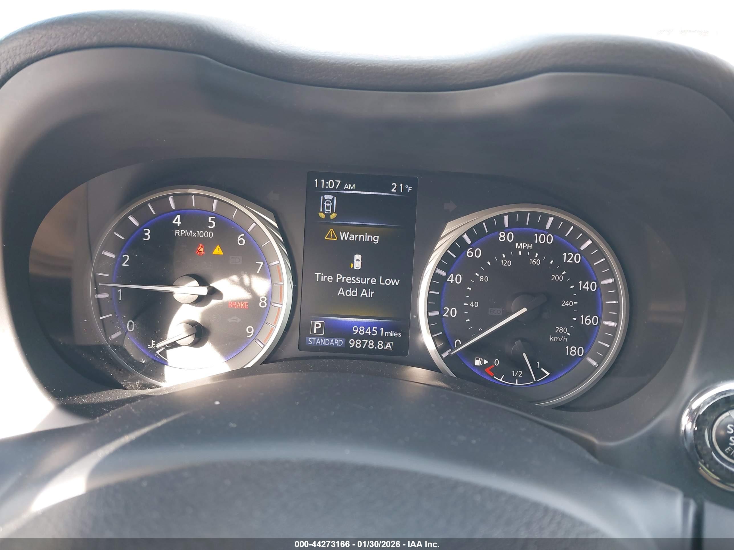 INFINITI Q60 image 7