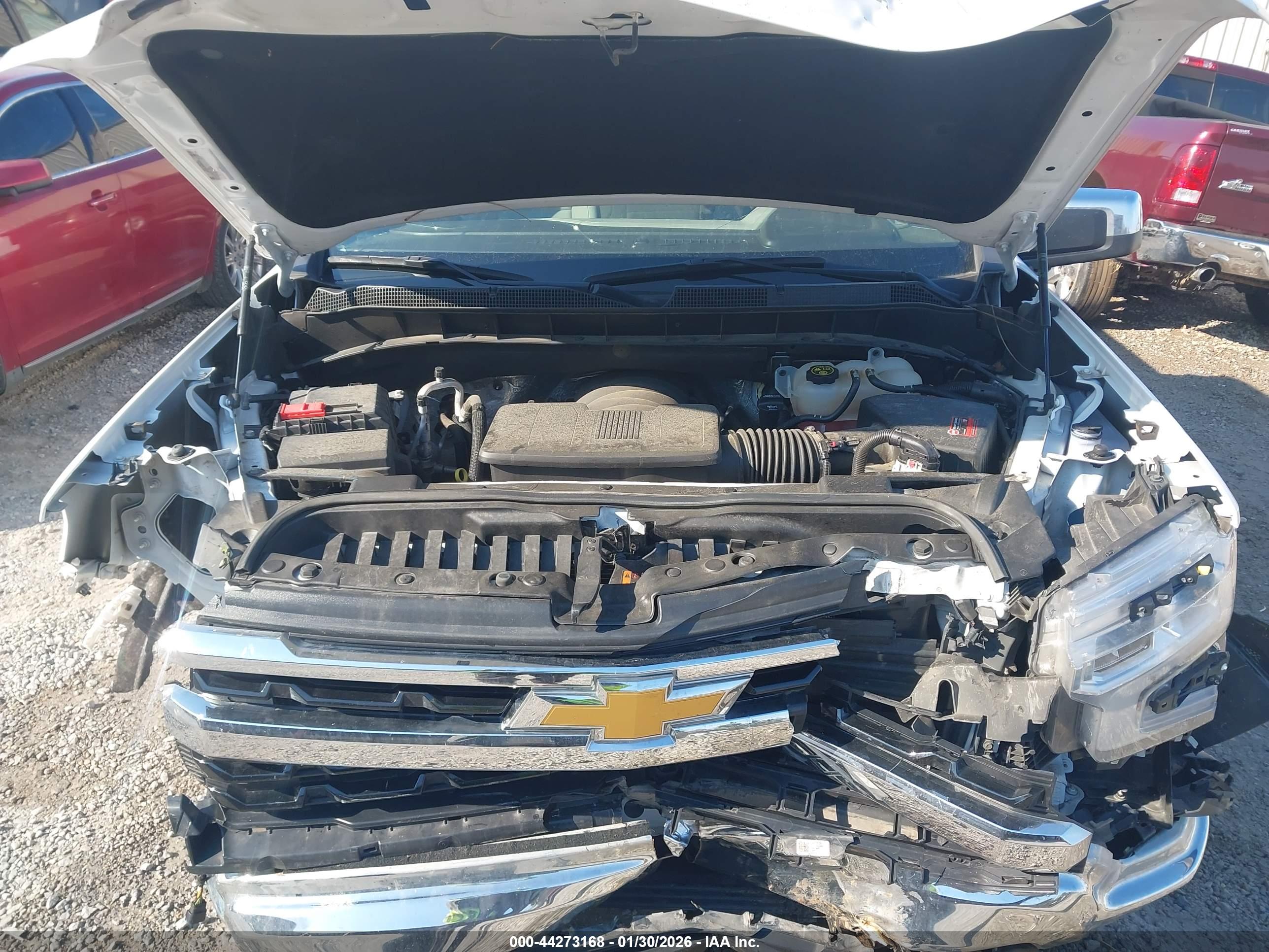 CHEVROLET SILVERADO image 10