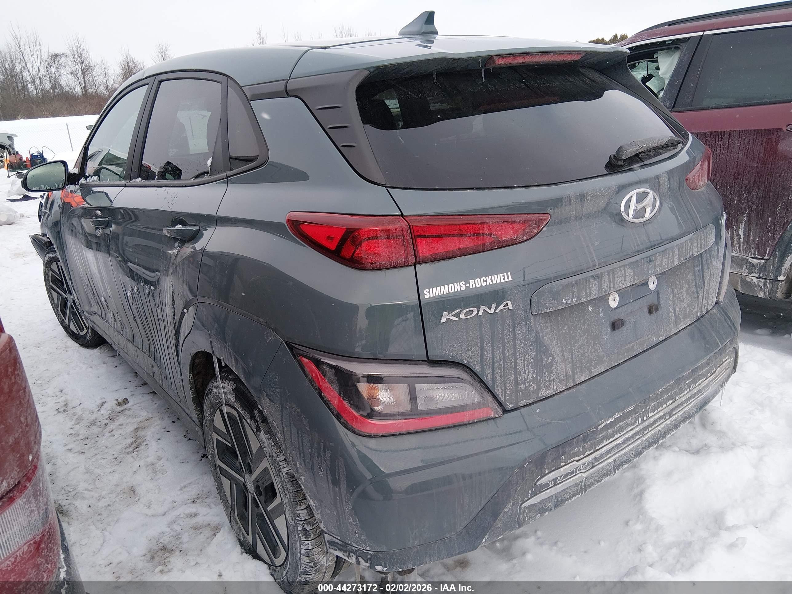 HYUNDAI KONA image 3
