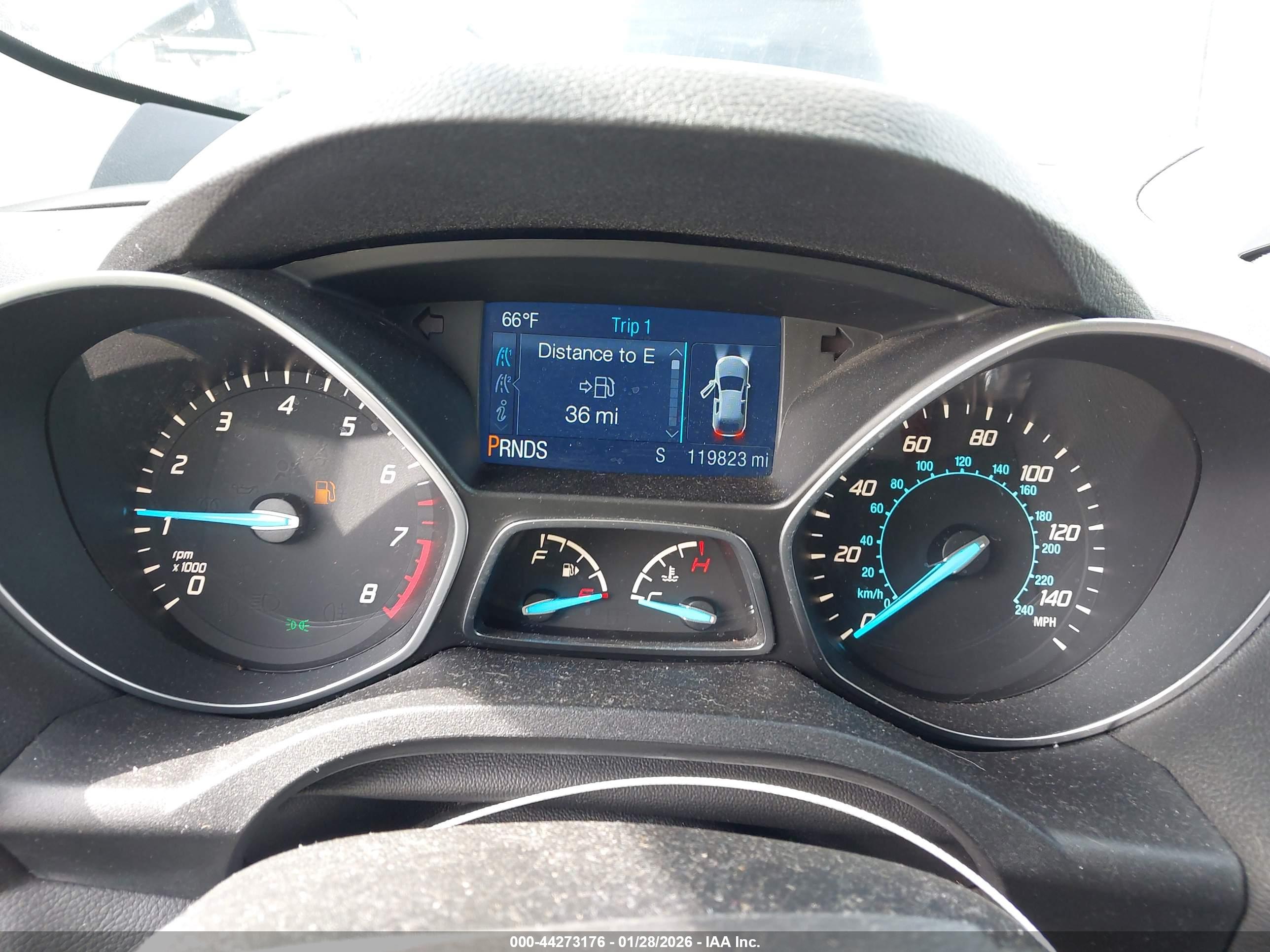 FORD ESCAPE image 7