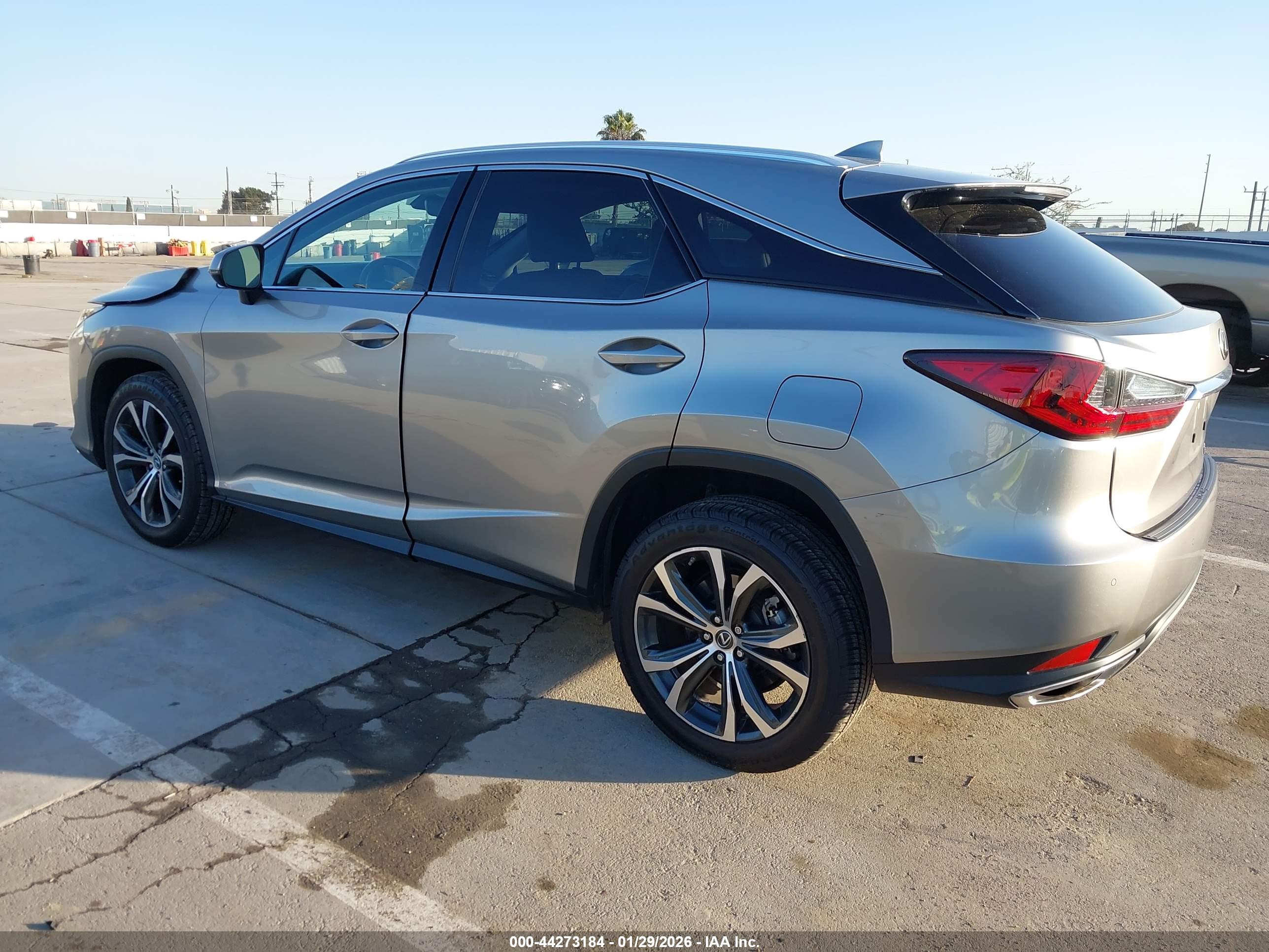 LEXUS RX image 3
