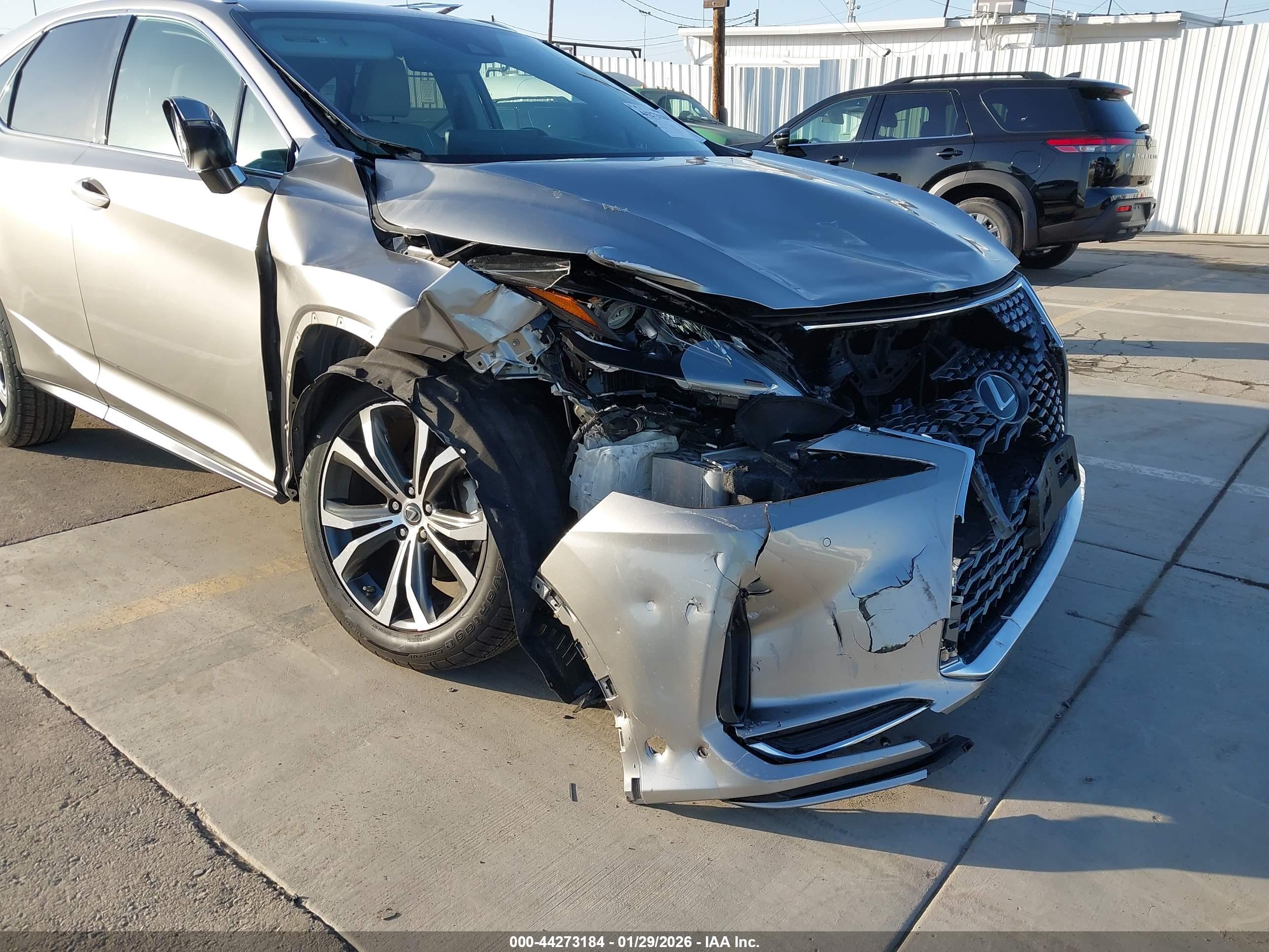 LEXUS RX image 6