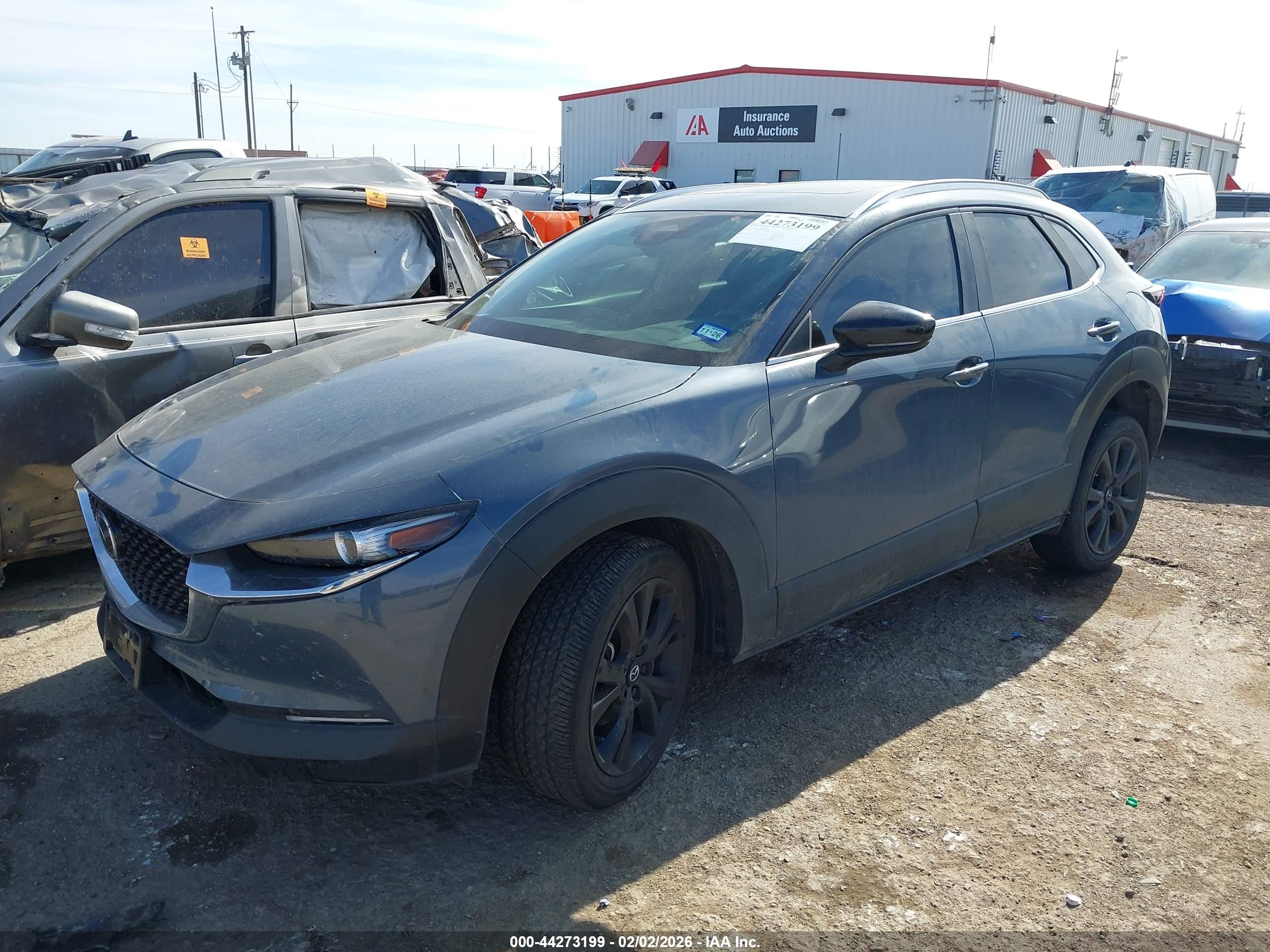 MAZDA CX-30 image 2