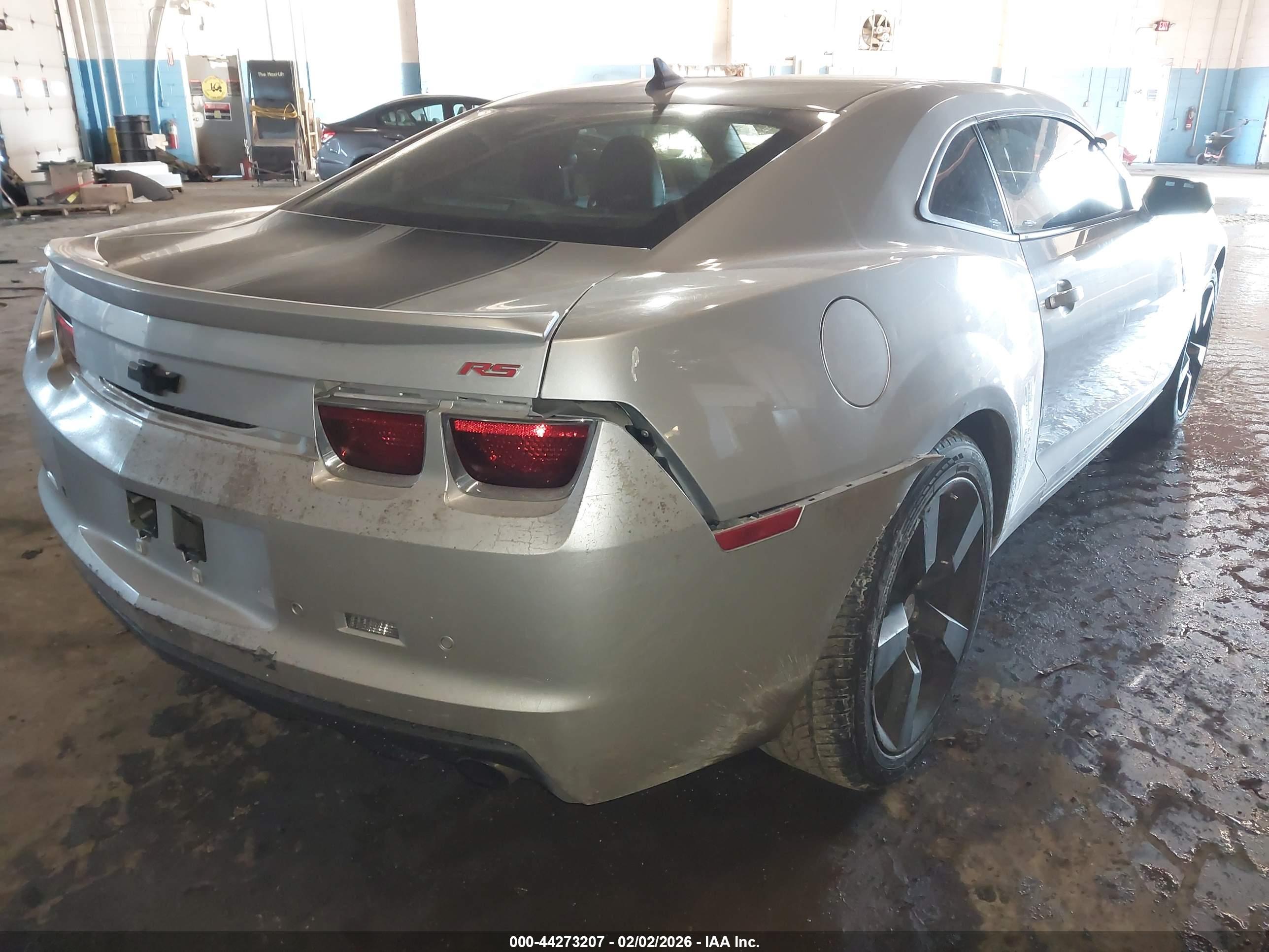 CHEVROLET CAMARO image 4