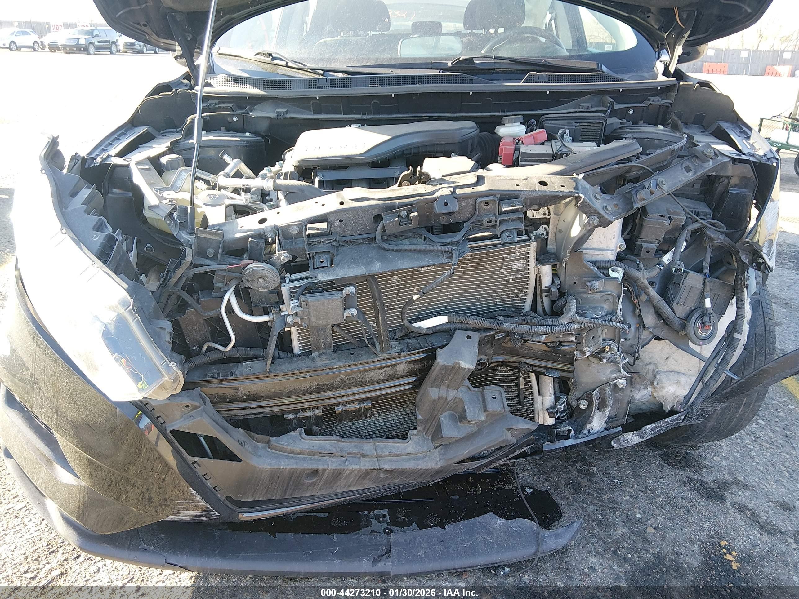 NISSAN ROGUE image 6