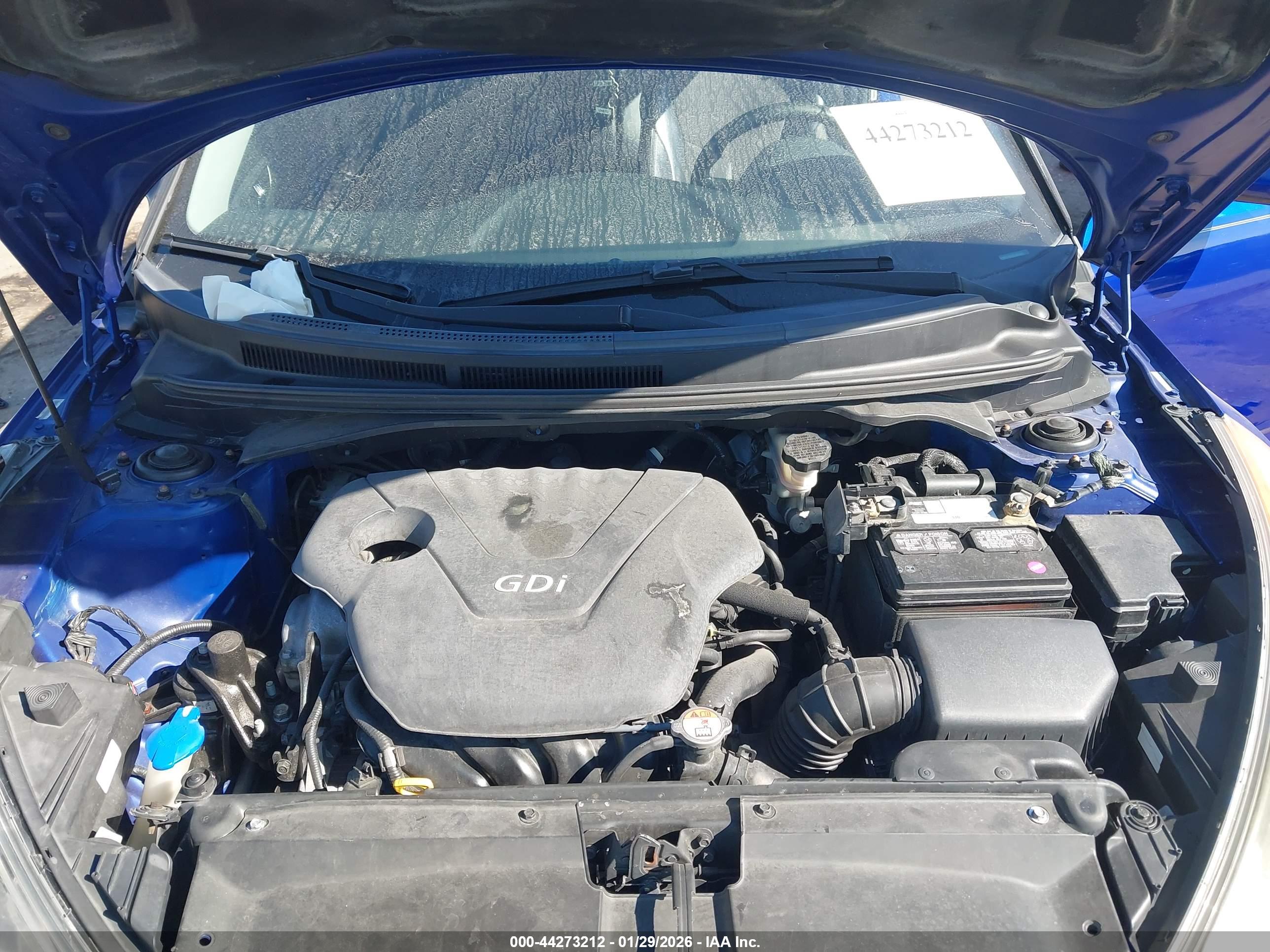 HYUNDAI VELOSTER image 10