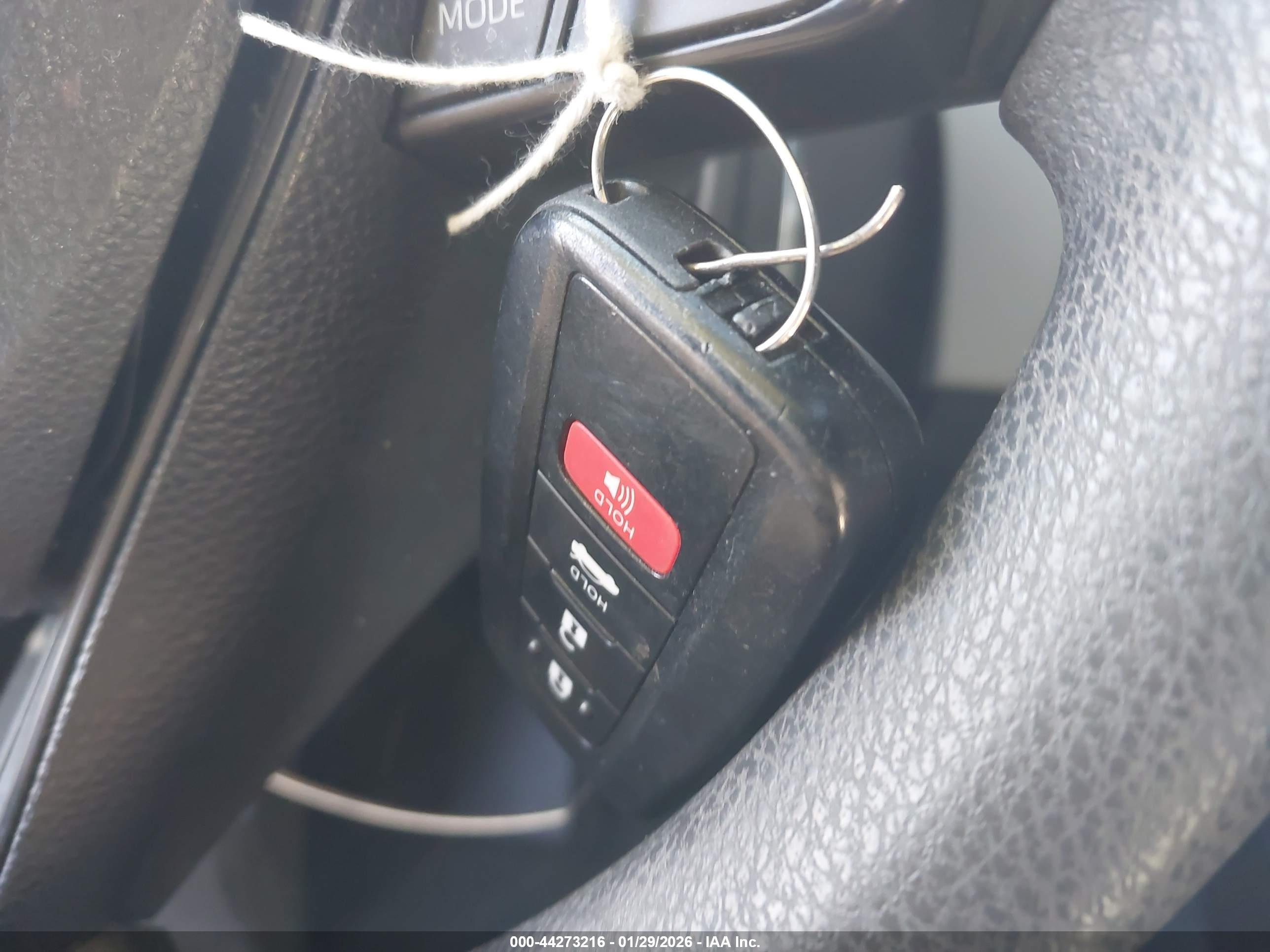 TOYOTA COROLLA image 11