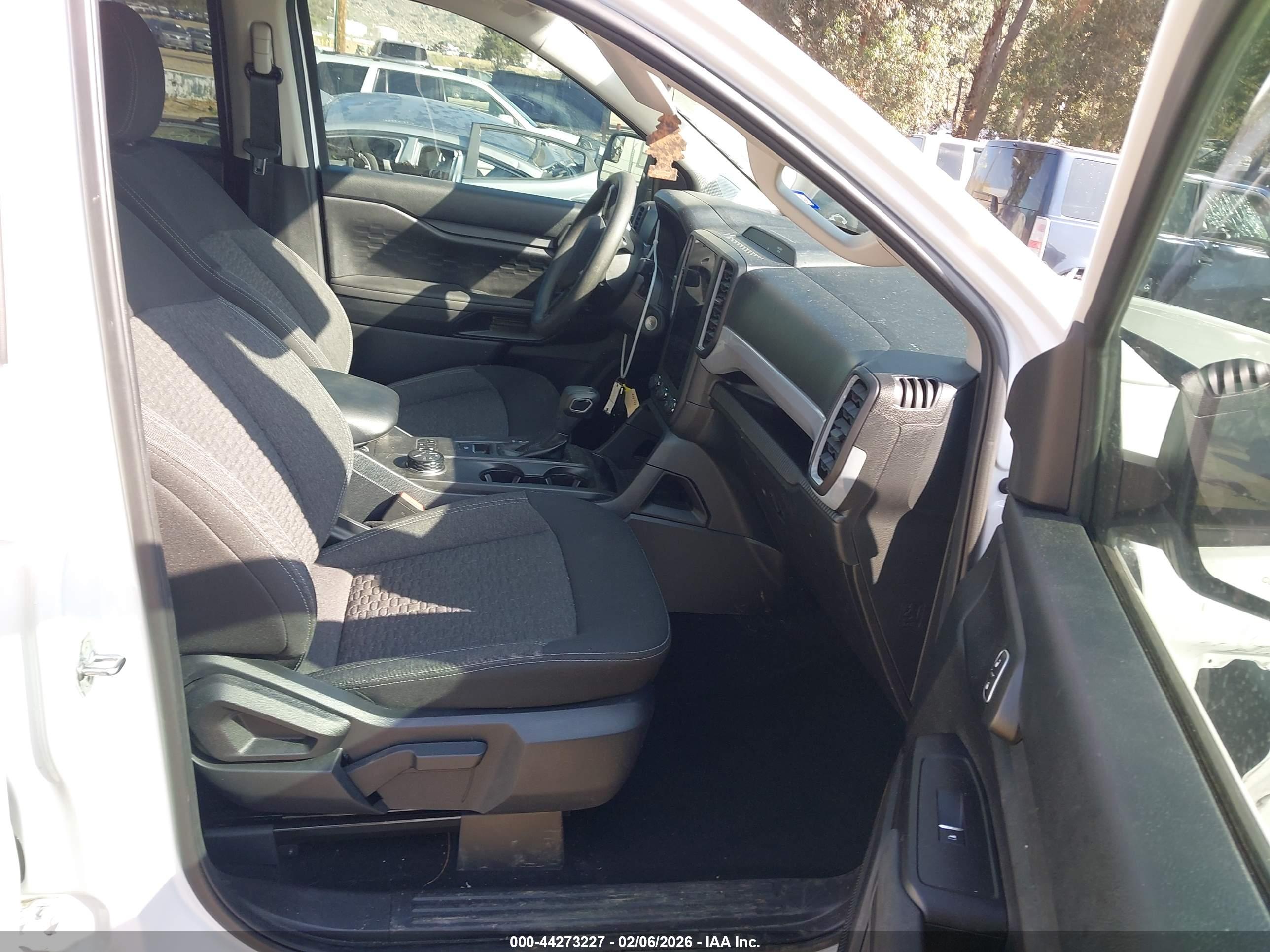 FORD RANGER image 5