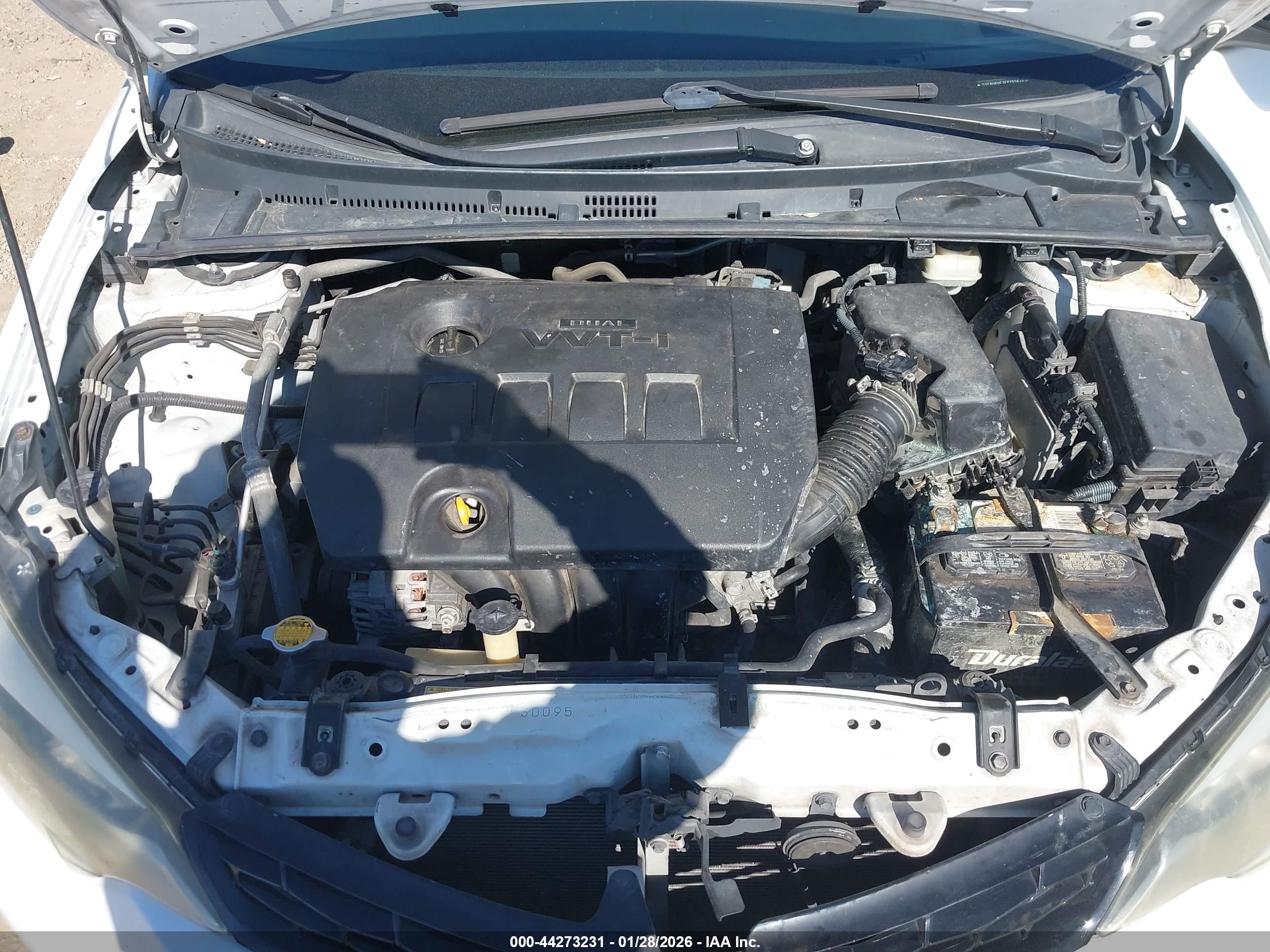 TOYOTA COROLLA image 10