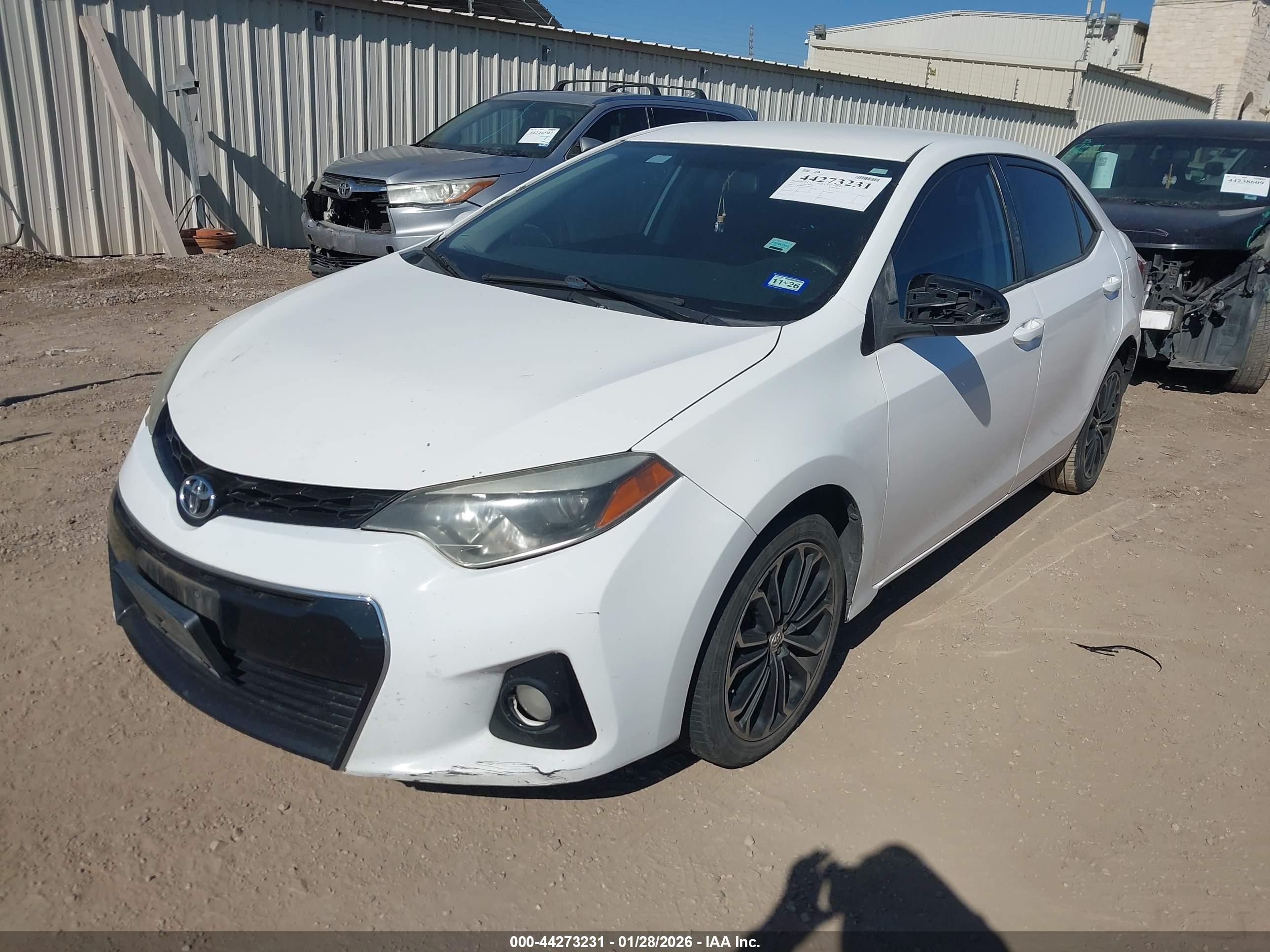 TOYOTA COROLLA image 2