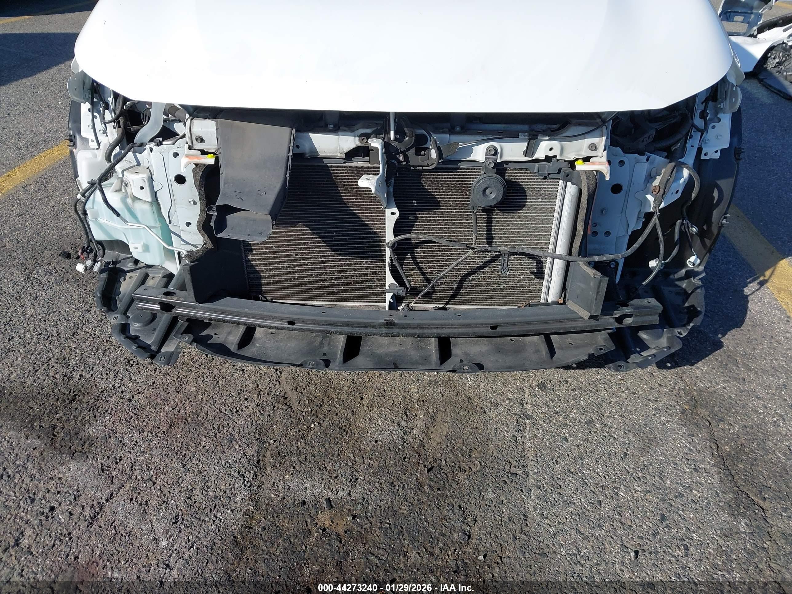 TOYOTA COROLLA image 6