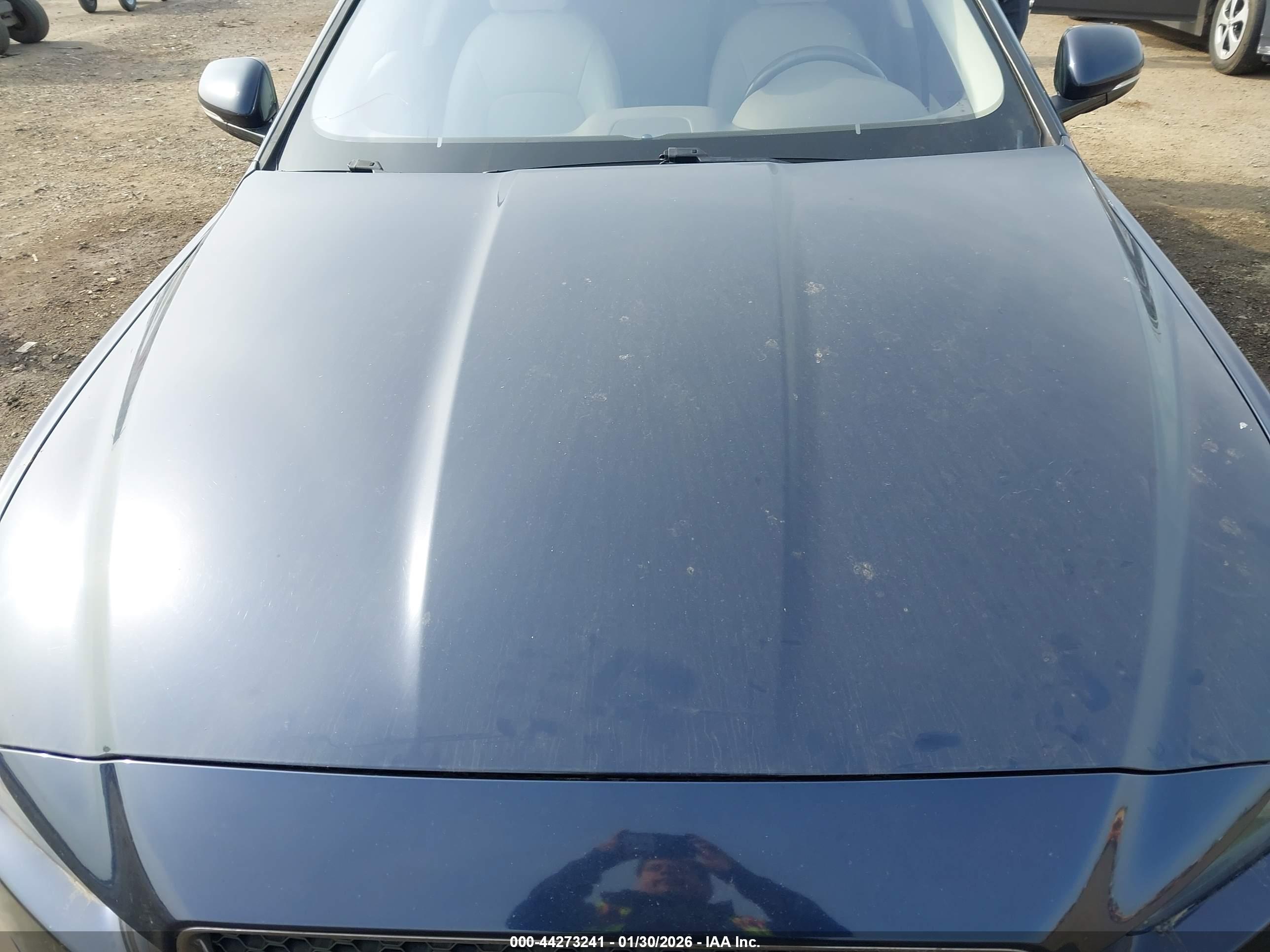 JAGUAR XE image 6