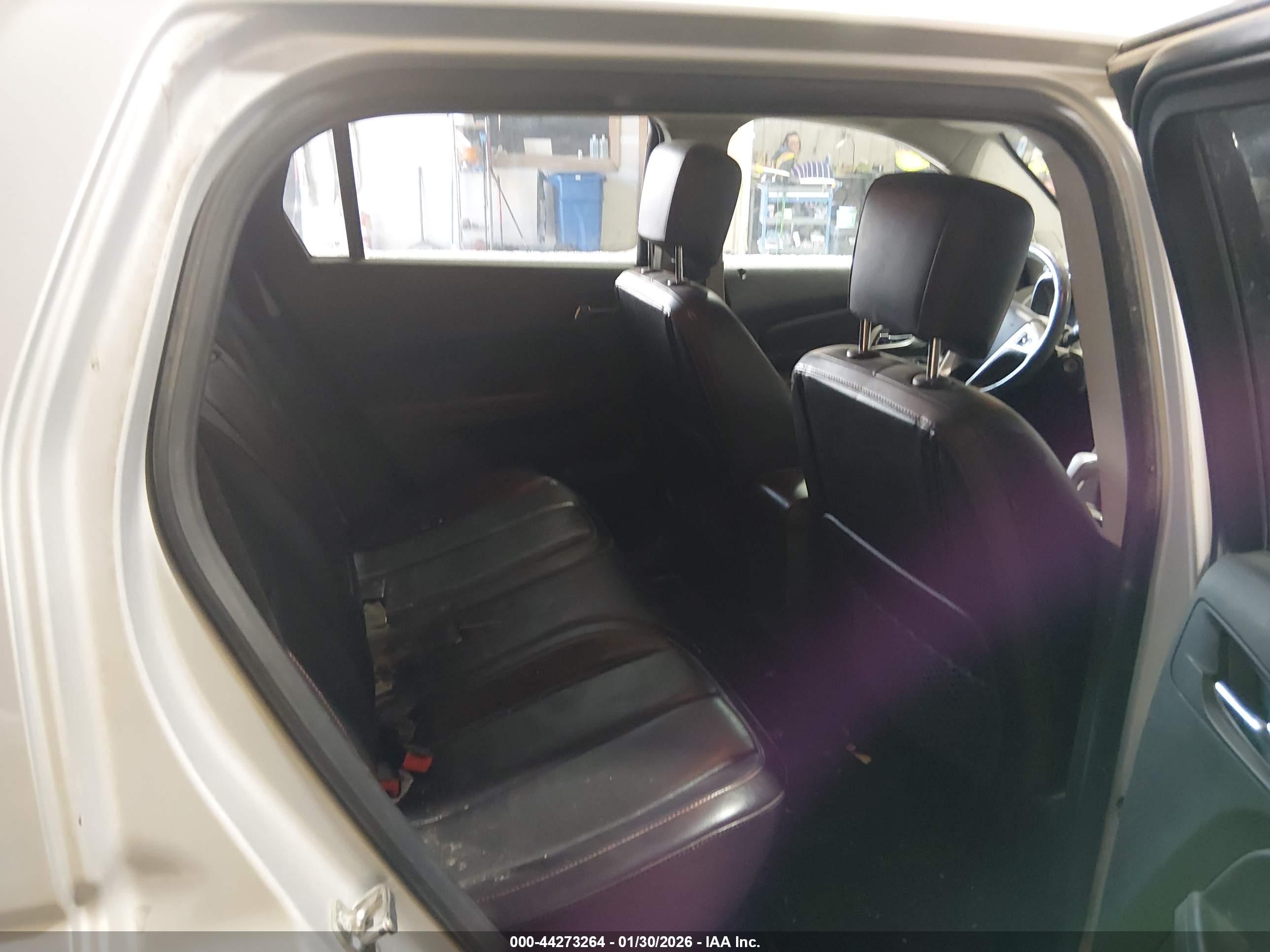 GMC TERRAIN image 8