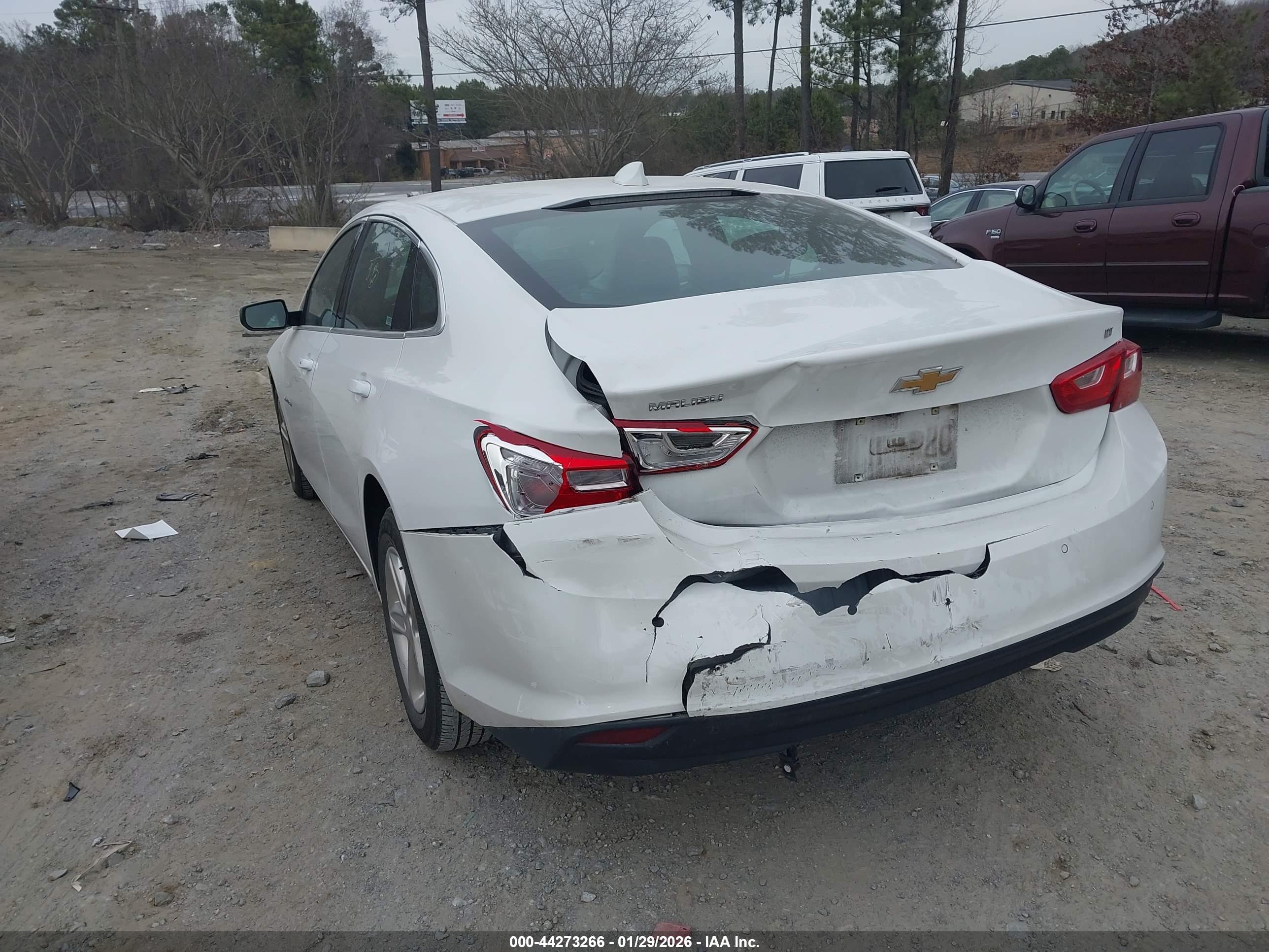 CHEVROLET MALIBU image 3