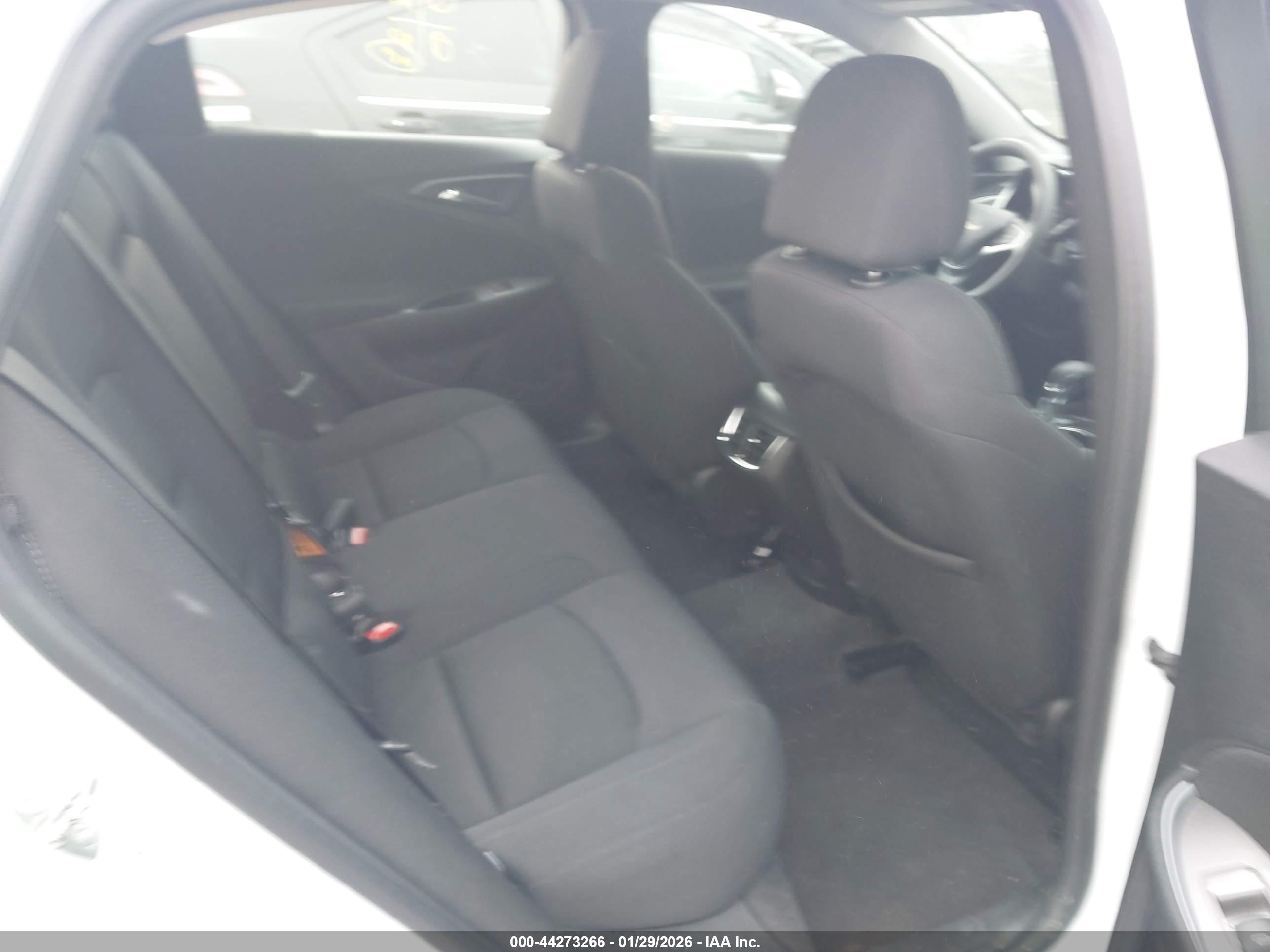 CHEVROLET MALIBU image 8