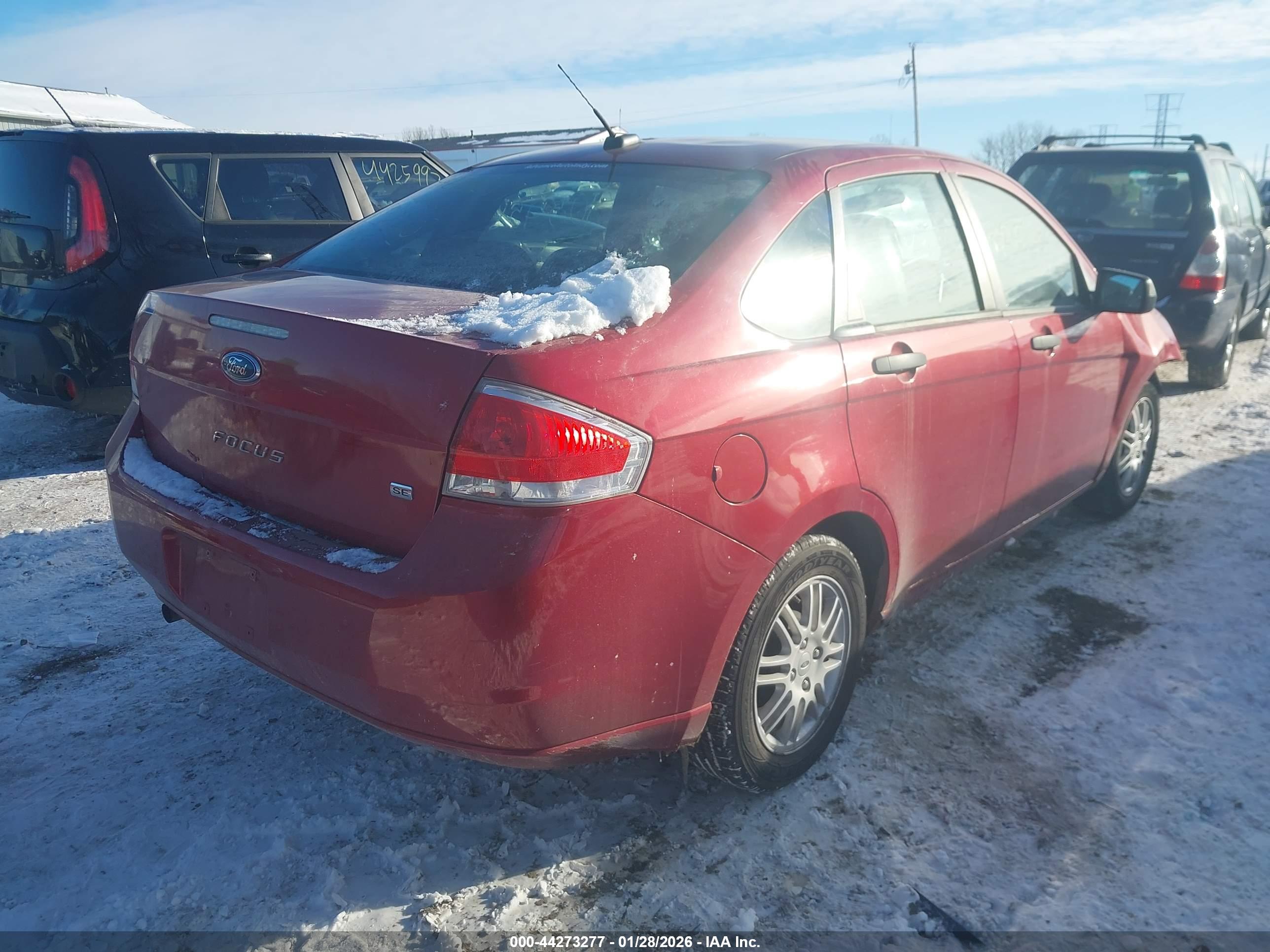 FORD FOCUS image 4