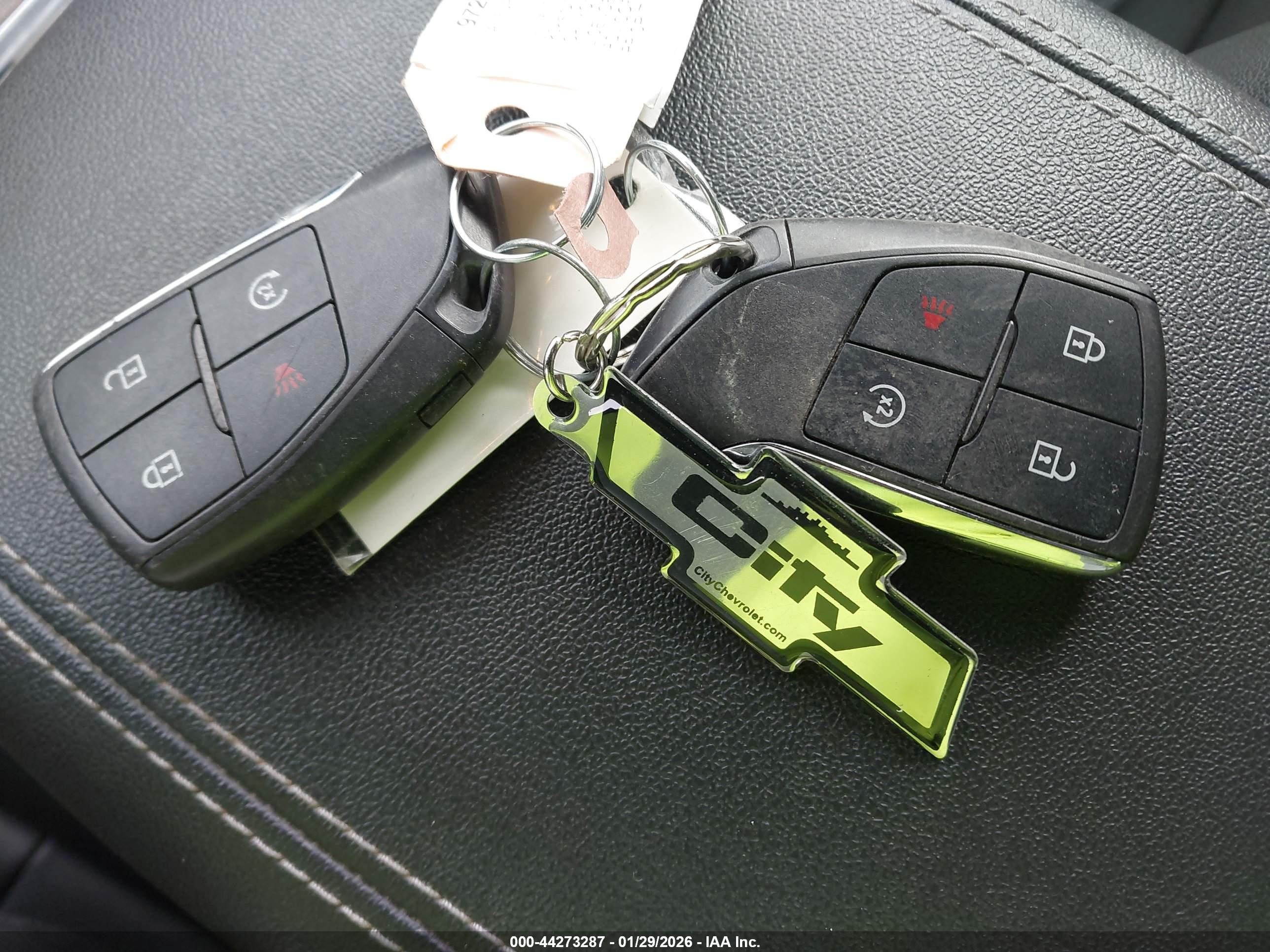 GMC CANYON image 11