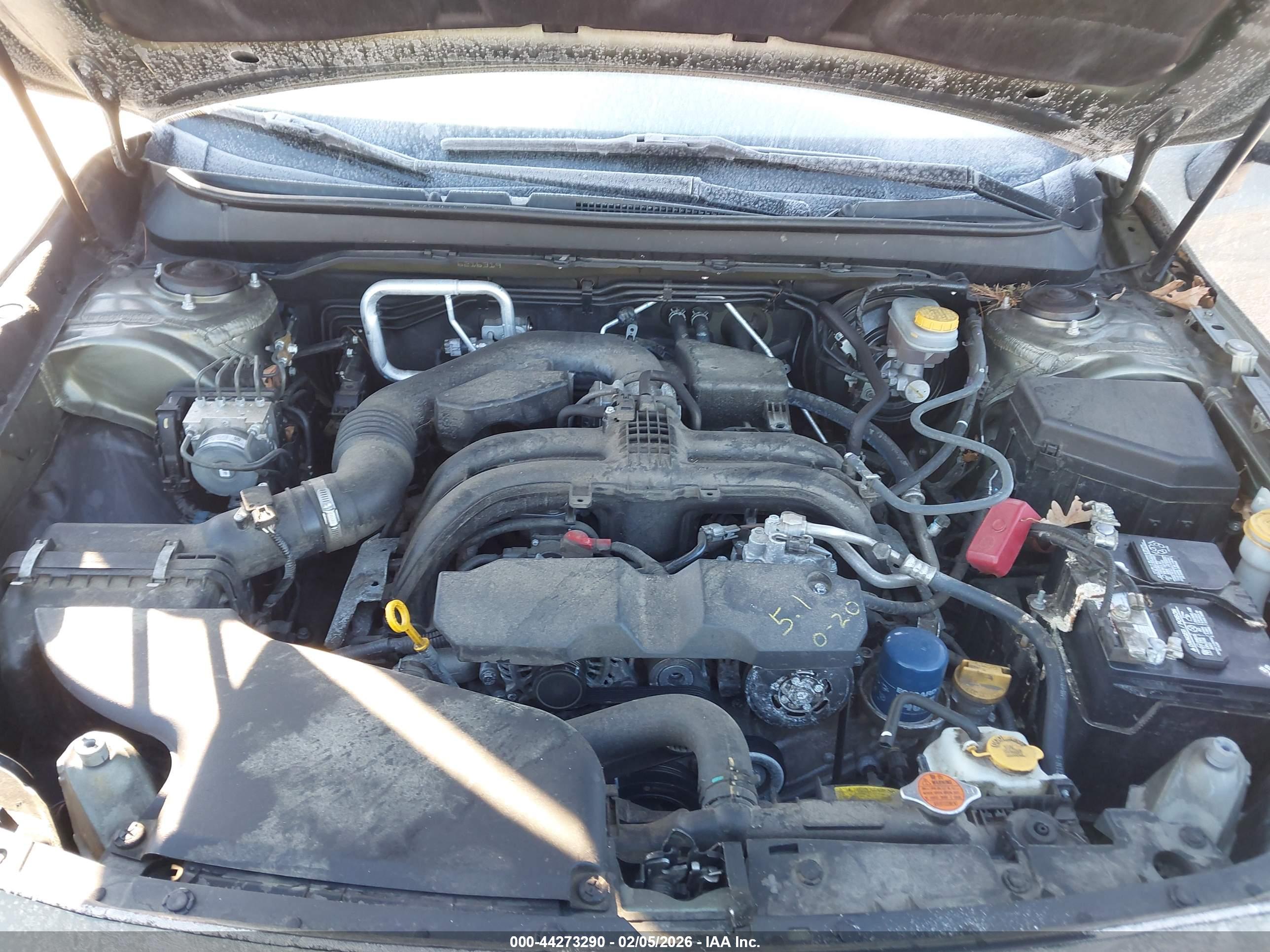 SUBARU OUTBACK image 10