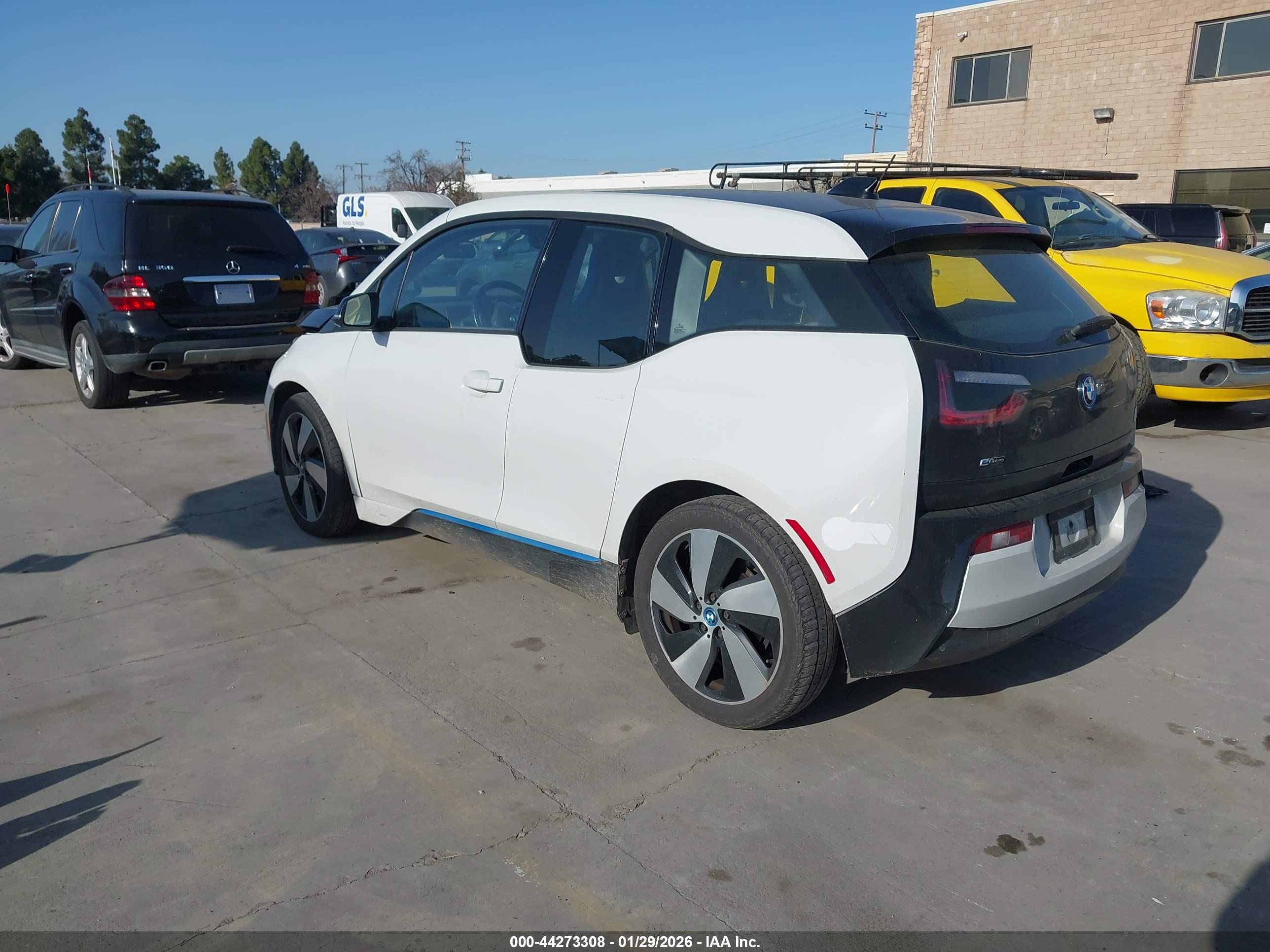 BMW I3 image 3