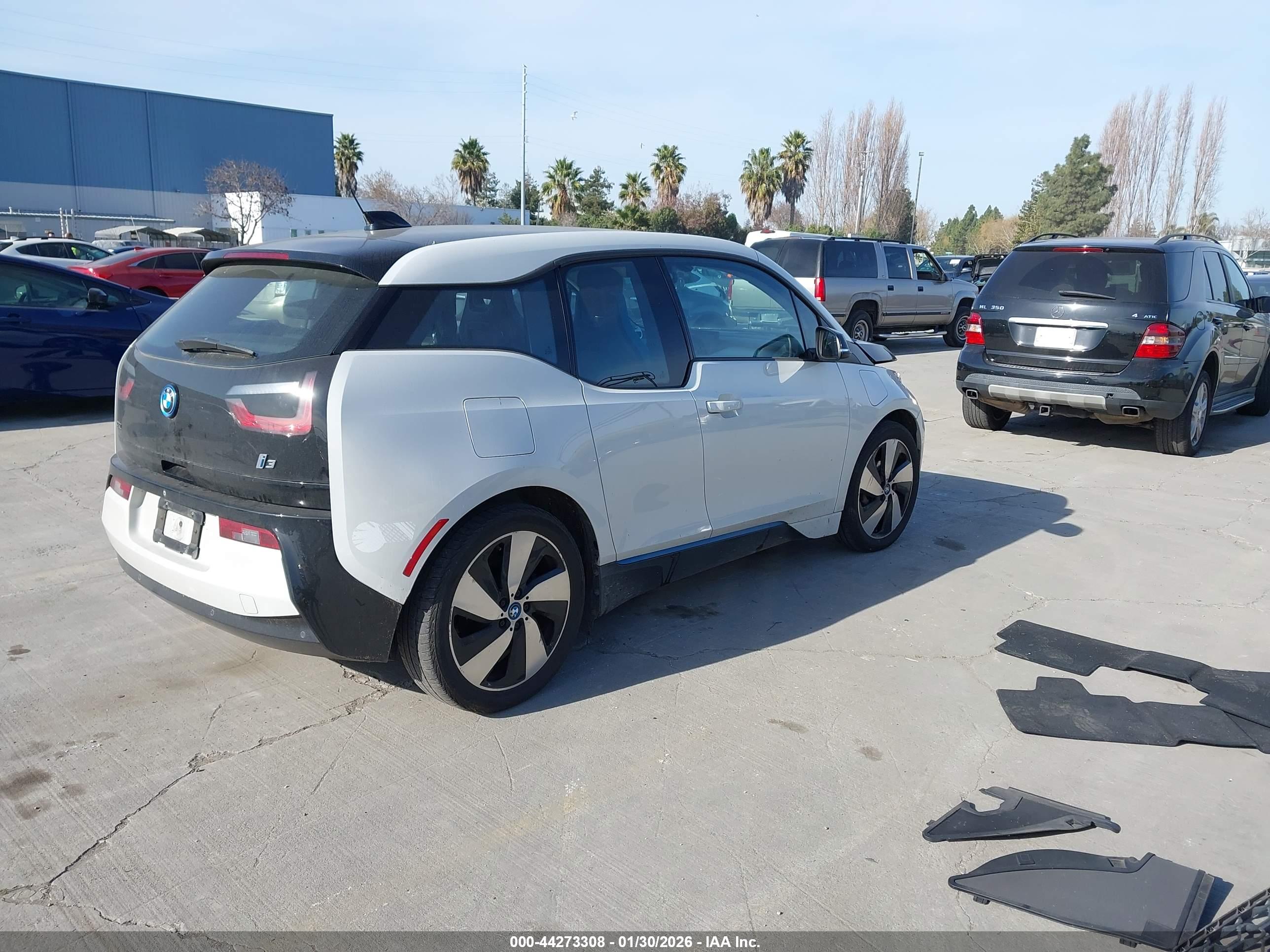 BMW I3 image 4