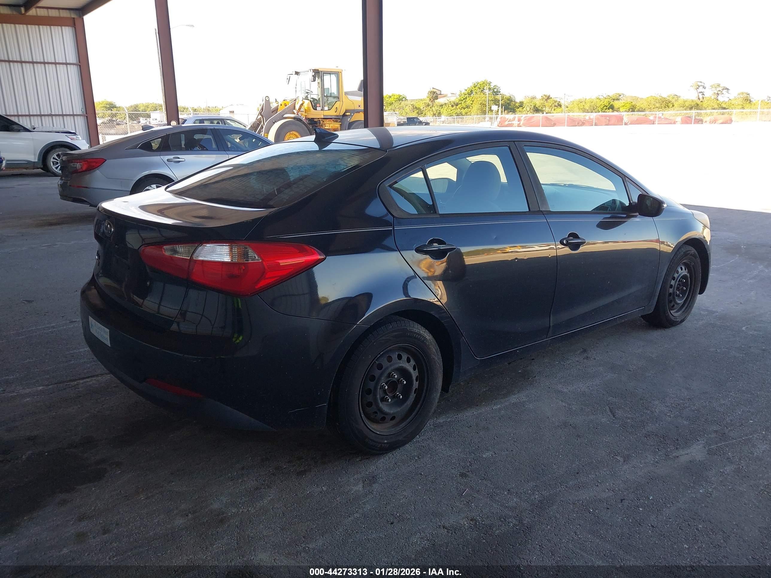 KIA FORTE image 4