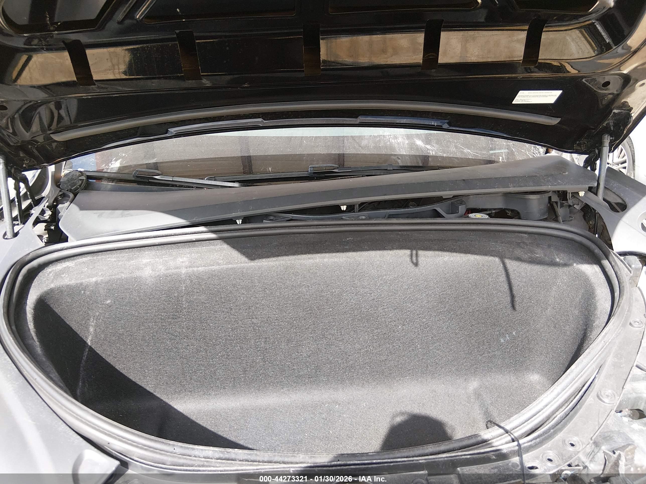 TESLA MODEL image 10