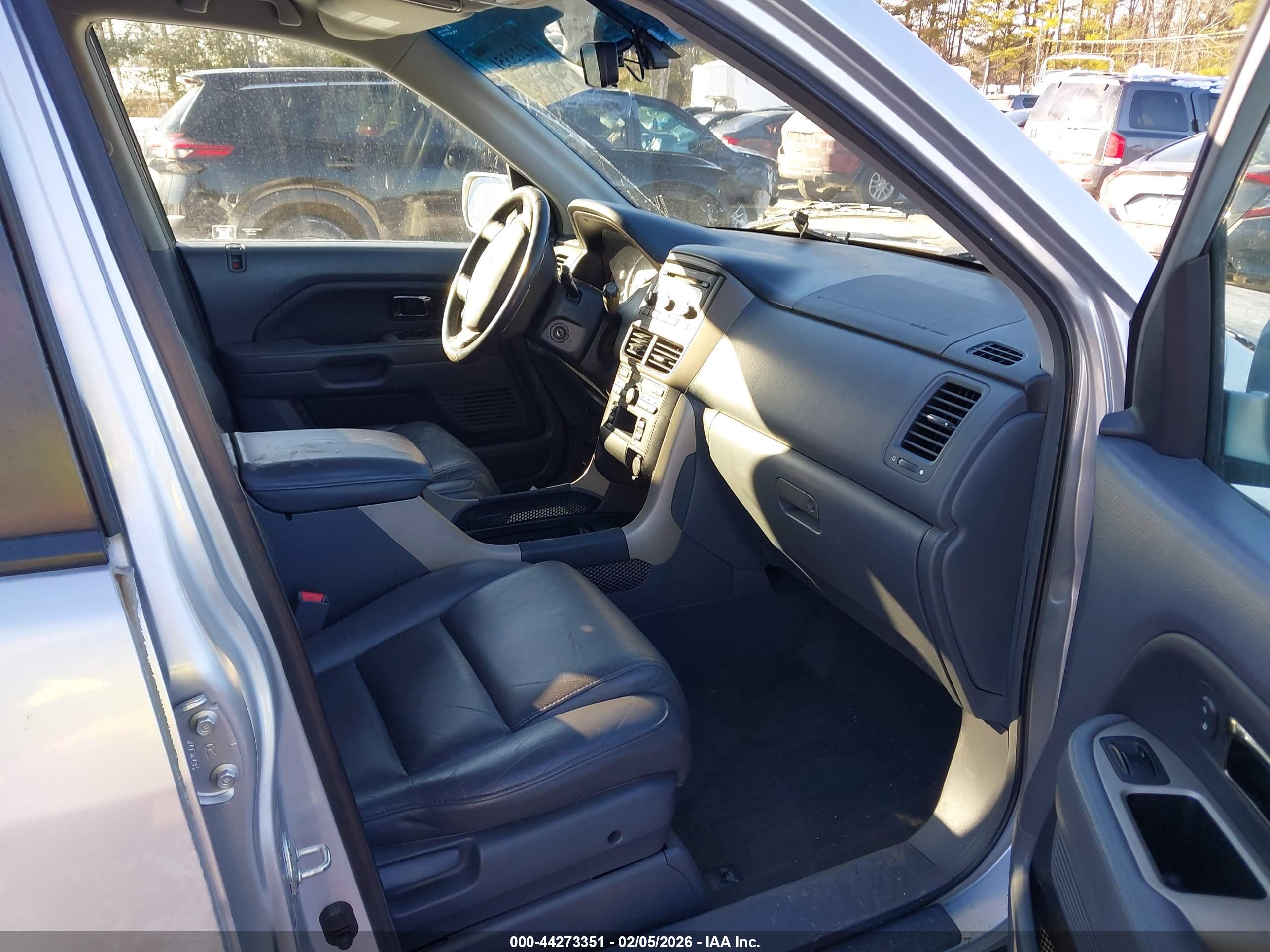 HONDA PILOT image 5