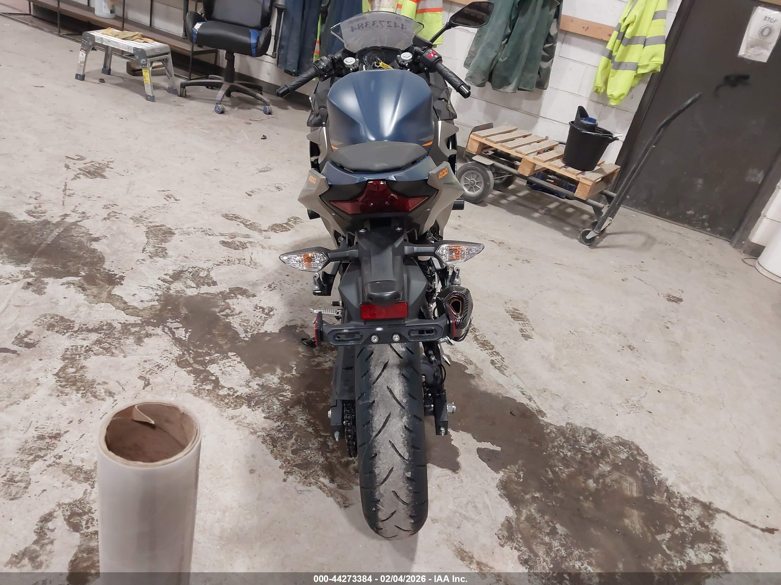 KAWASAKI EX400 image 6