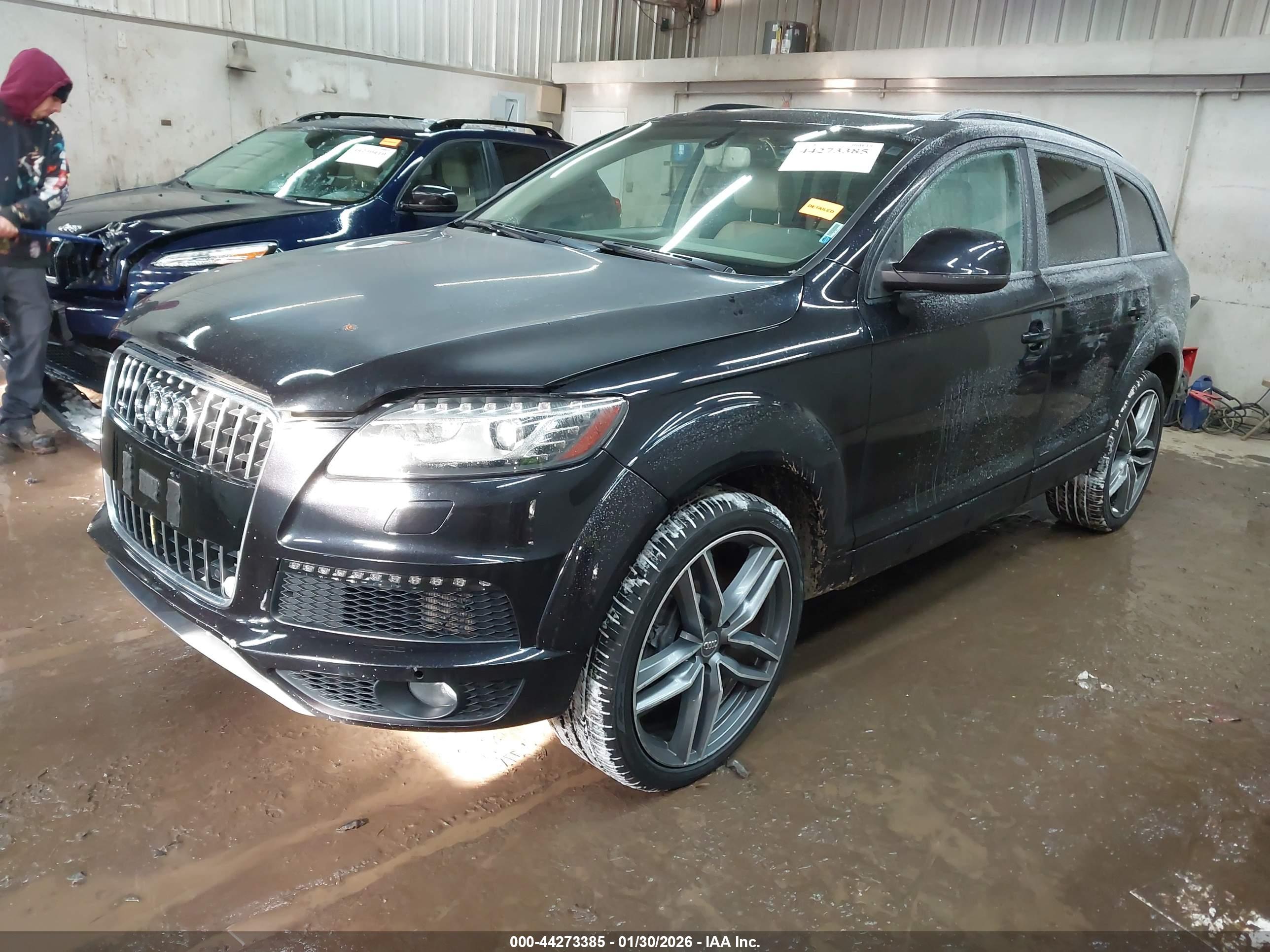 AUDI Q7 image 2