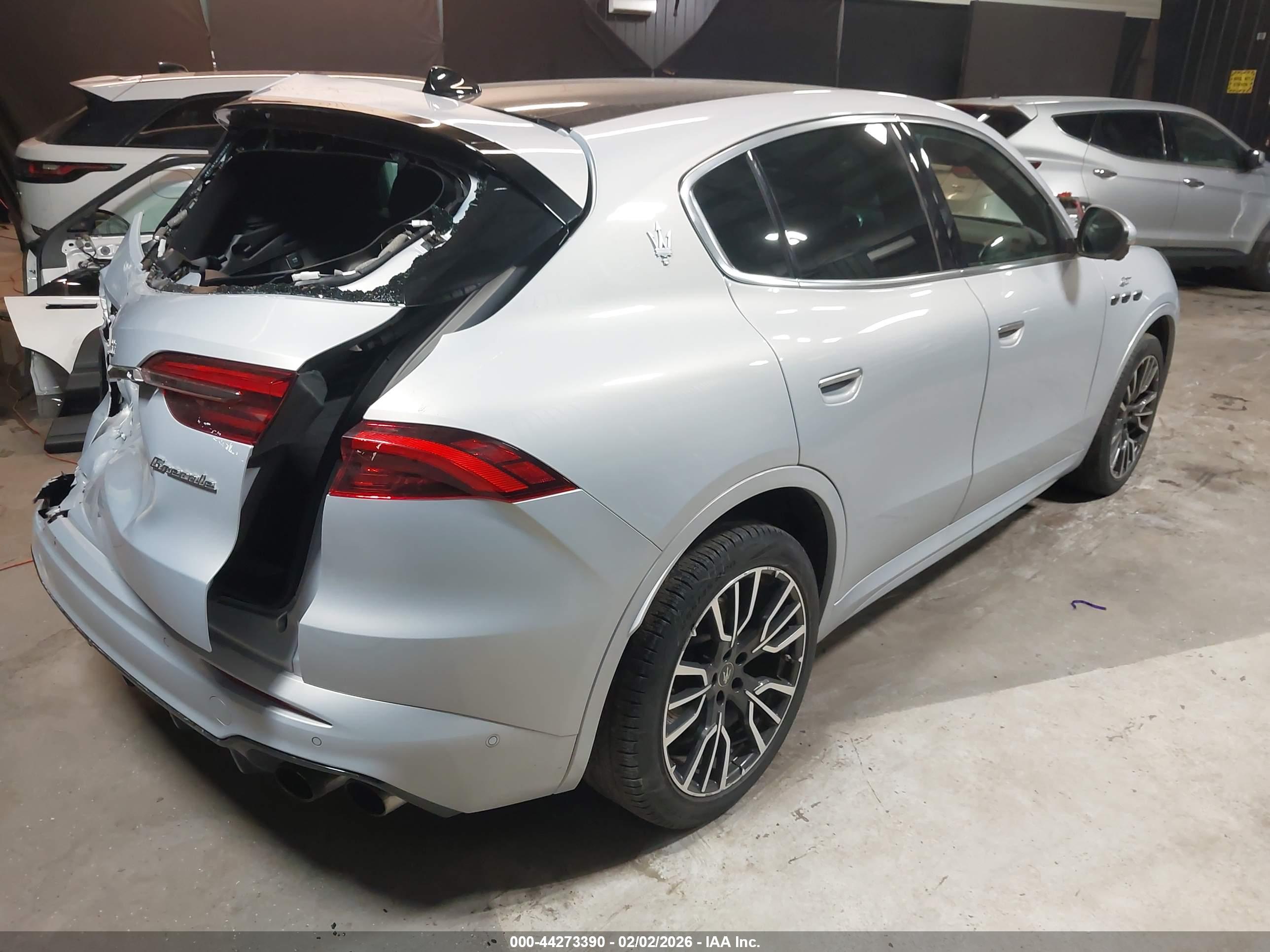 MASERATI GRECALE image 4