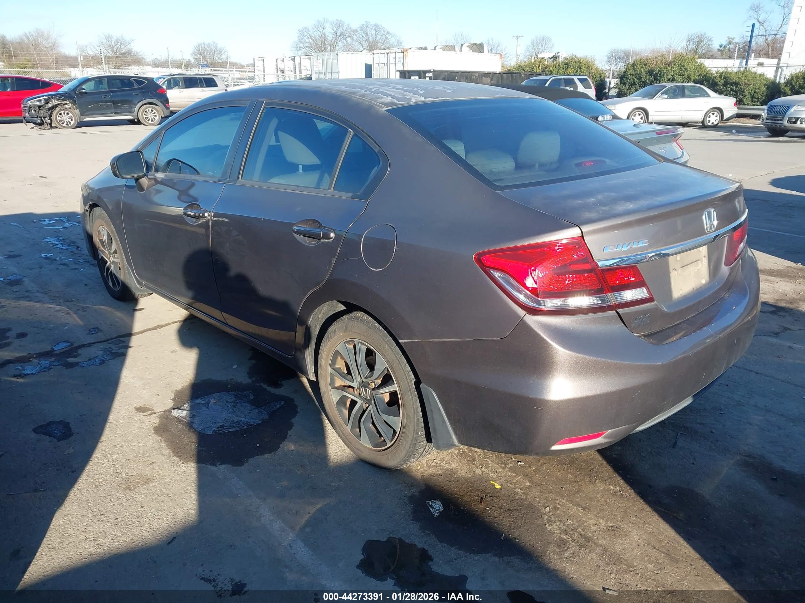 HONDA CIVIC image 3