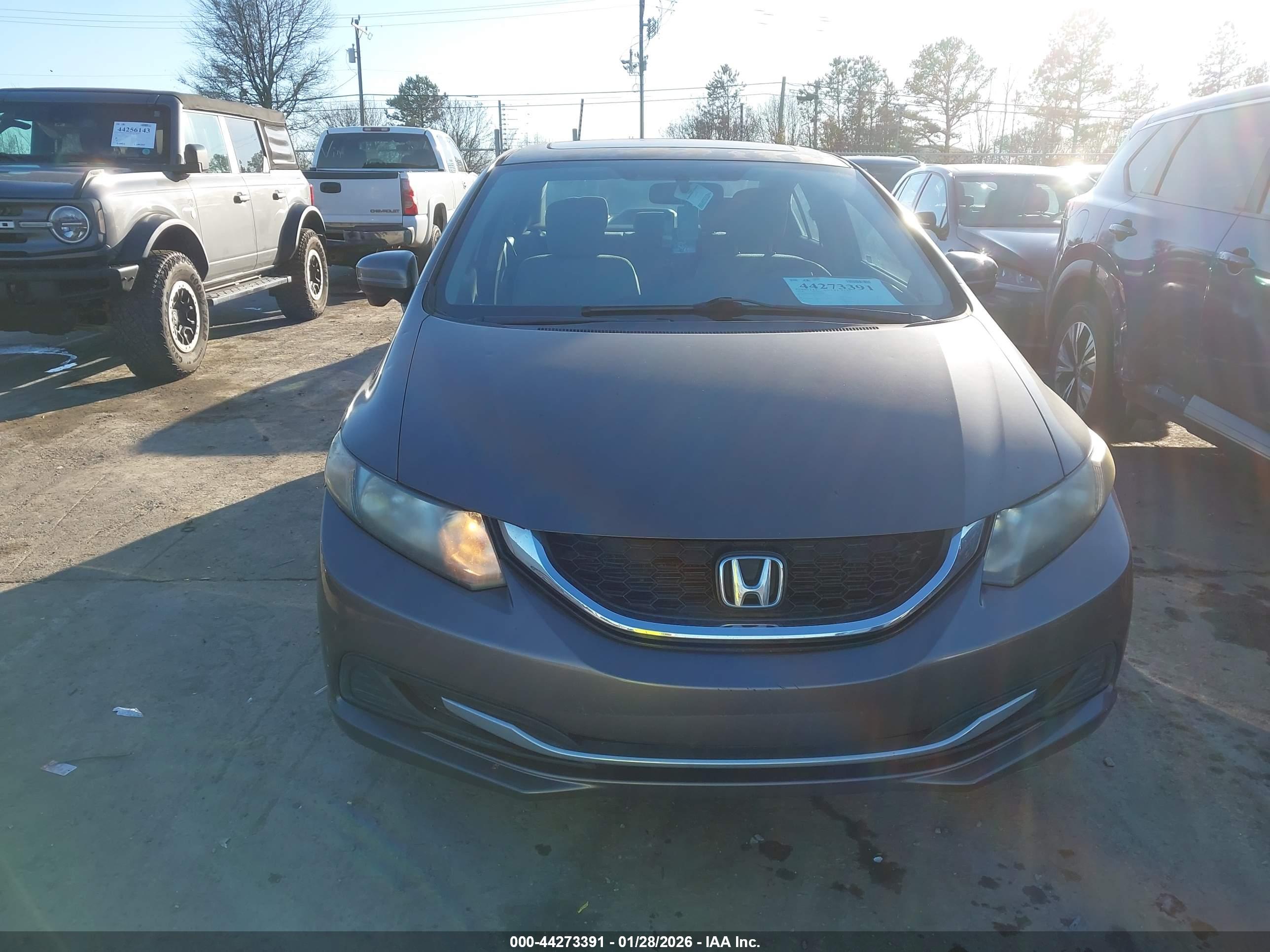 HONDA CIVIC image 6