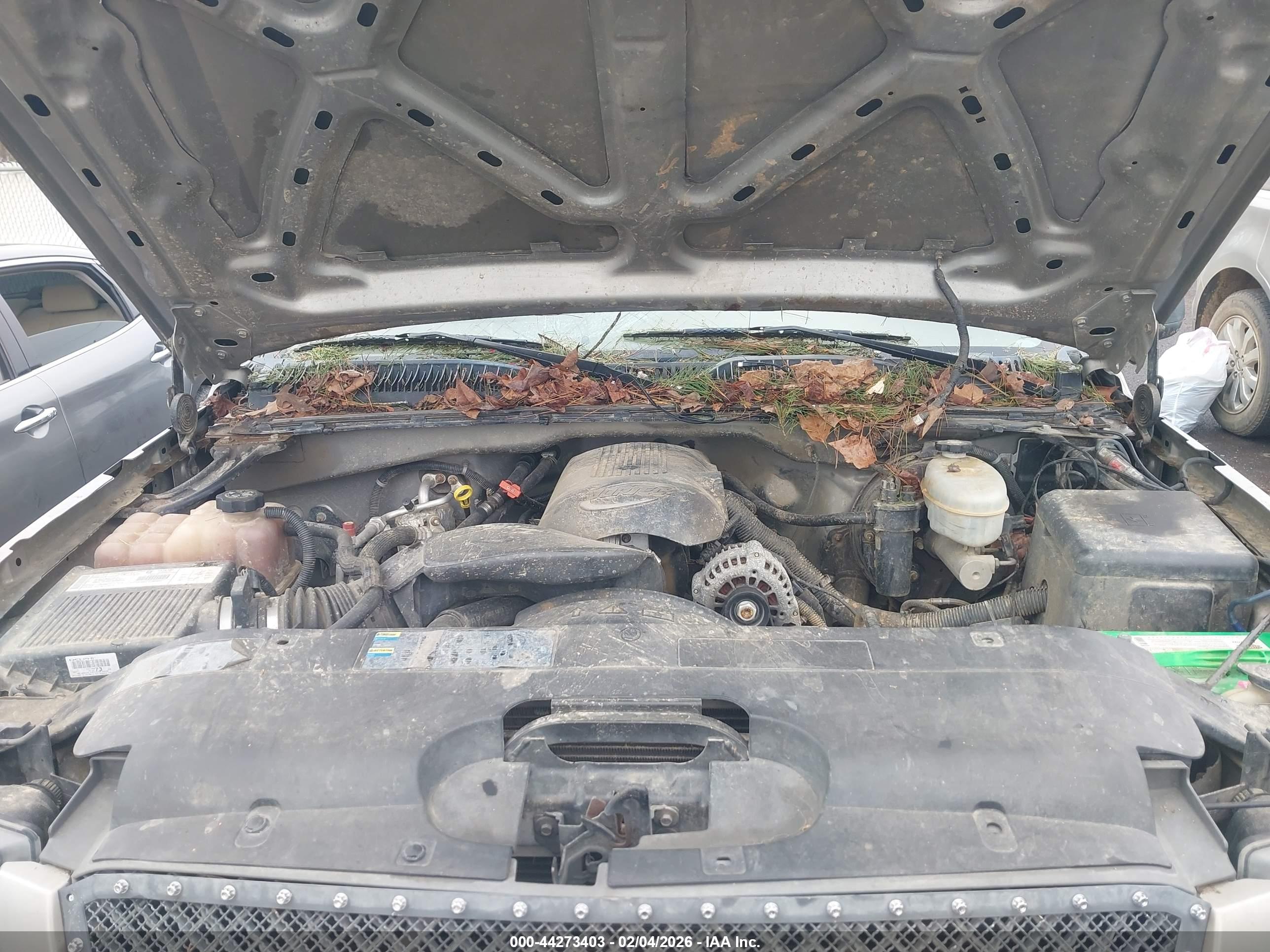 CHEVROLET SILVERADO image 10
