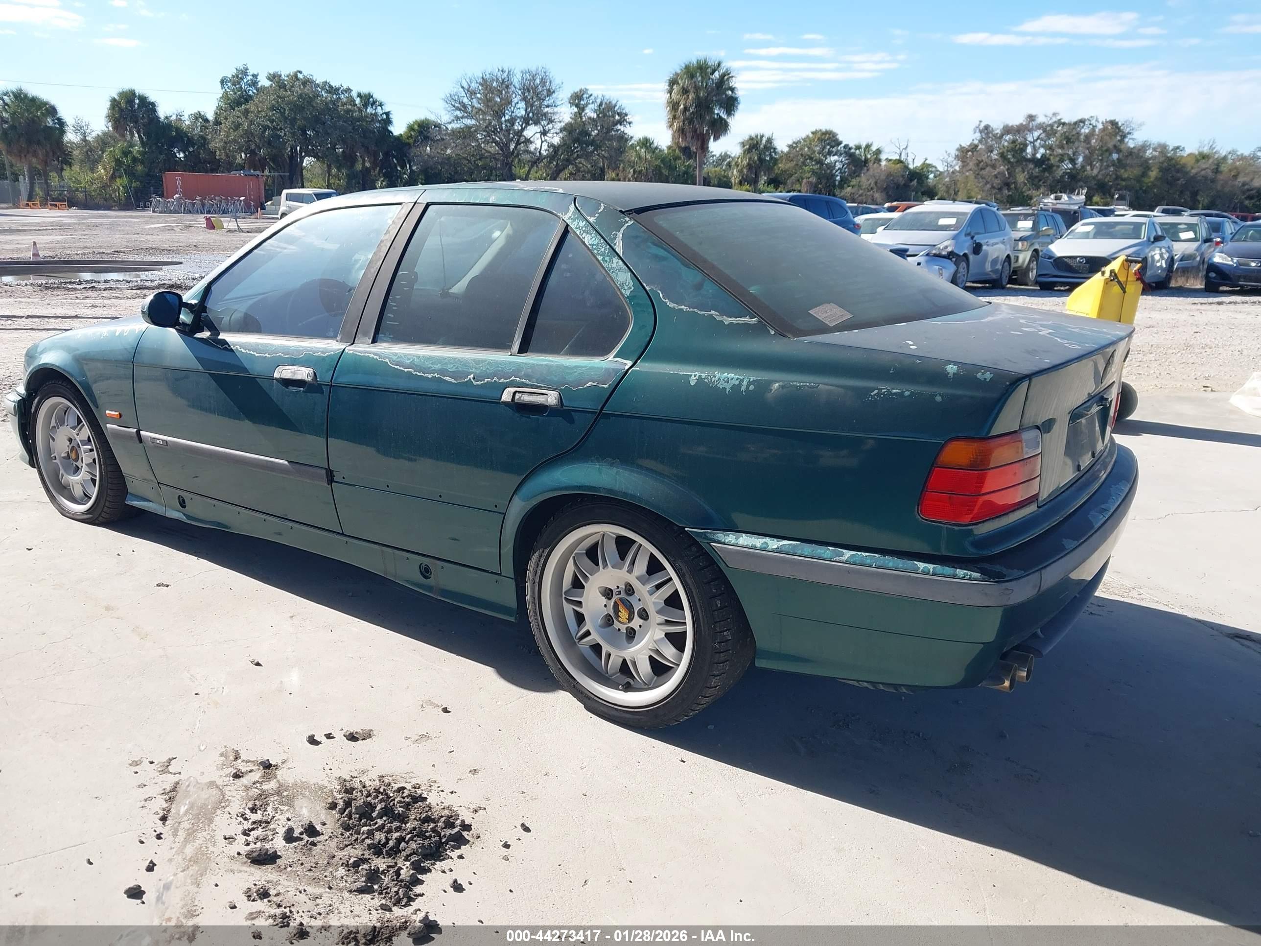 BMW M3 image 3