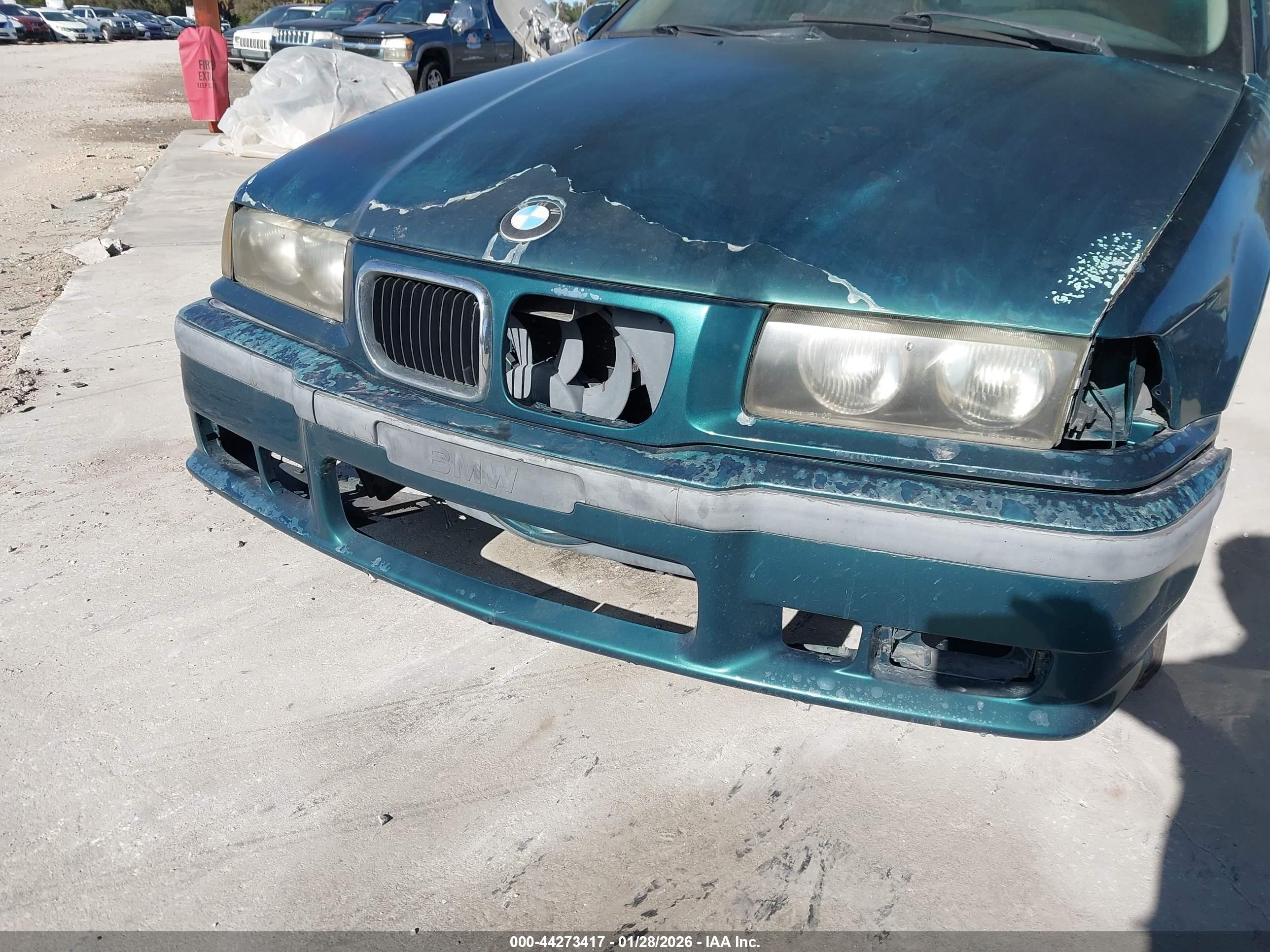 BMW M3 image 6