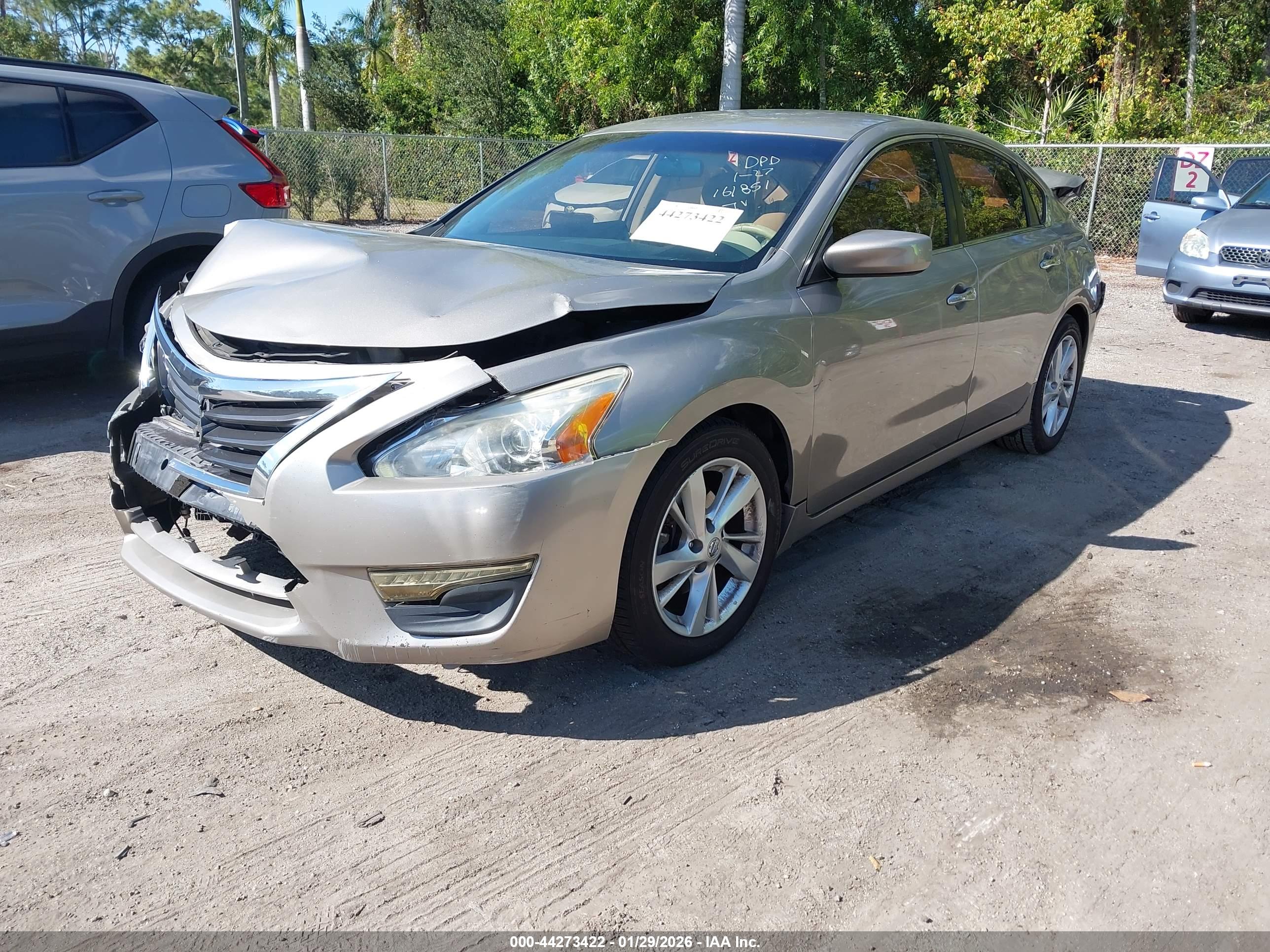 NISSAN ALTIMA image 2
